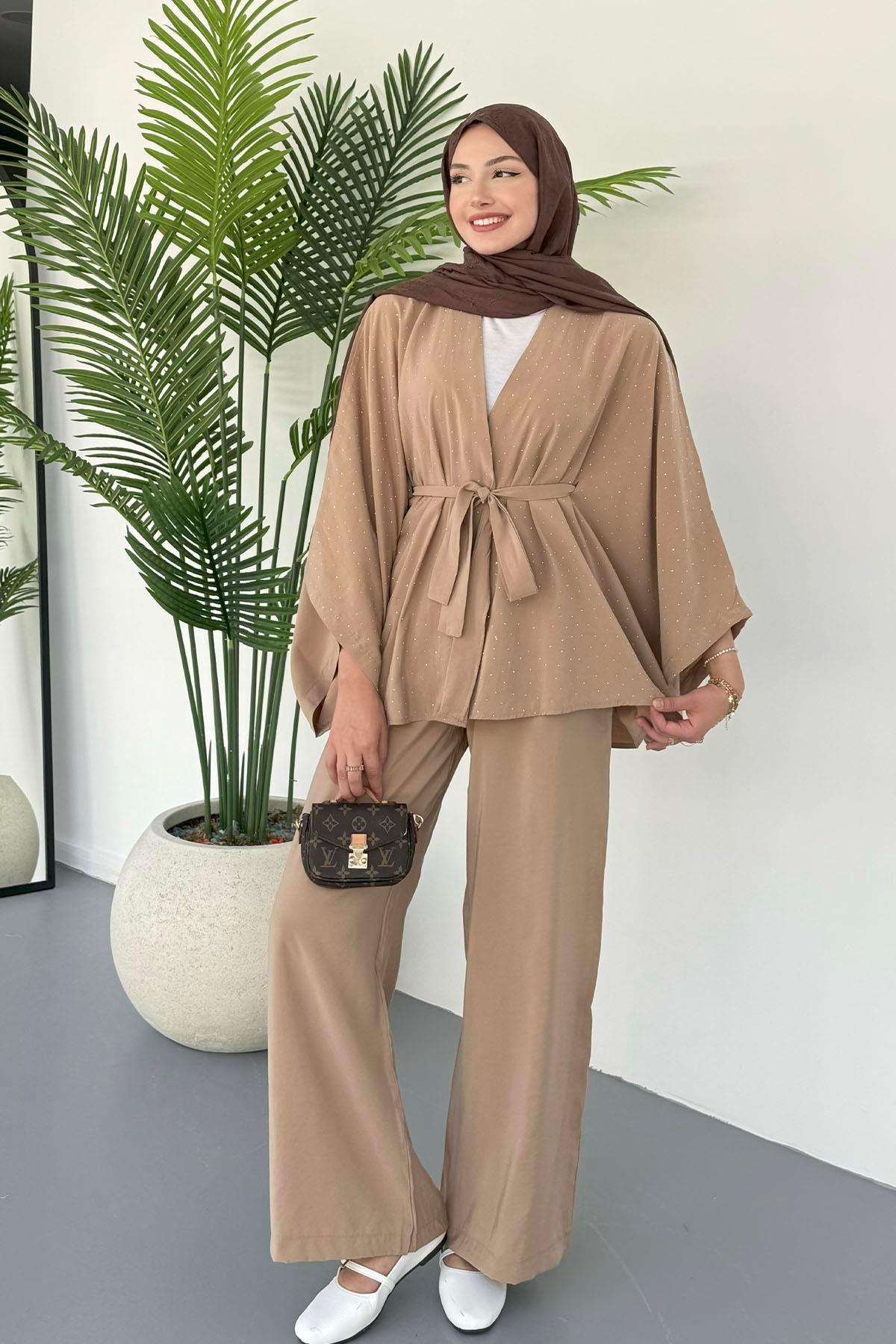 Yarasa Kol Taş Serpmeli Kimono Tesettür Takım-TOPRAK