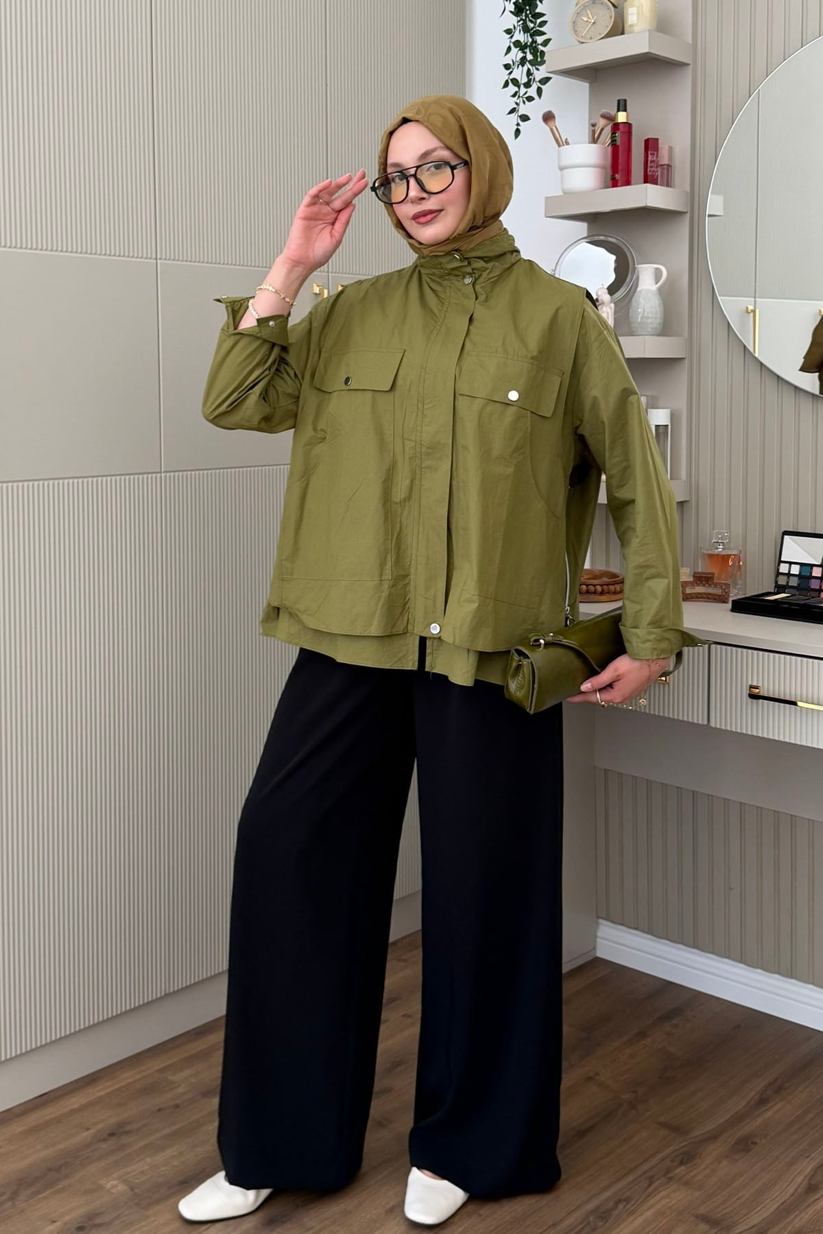 Yüksek Yaka Fermuarlı Bomber Ceket-YEŞİL