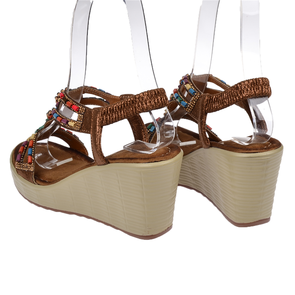 Guja Taş Detaylı 8Cm Dolgu Taban Kadın Sandalet GJ-26Y155 KAHVE