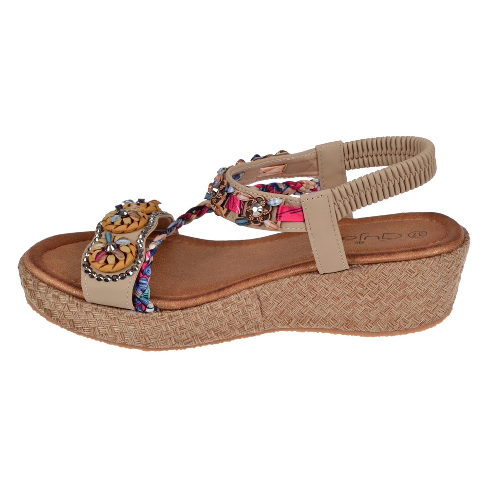 Guja Taşlı Dolgu Taban Kadın Sandalet GJ-153-2 BEJ