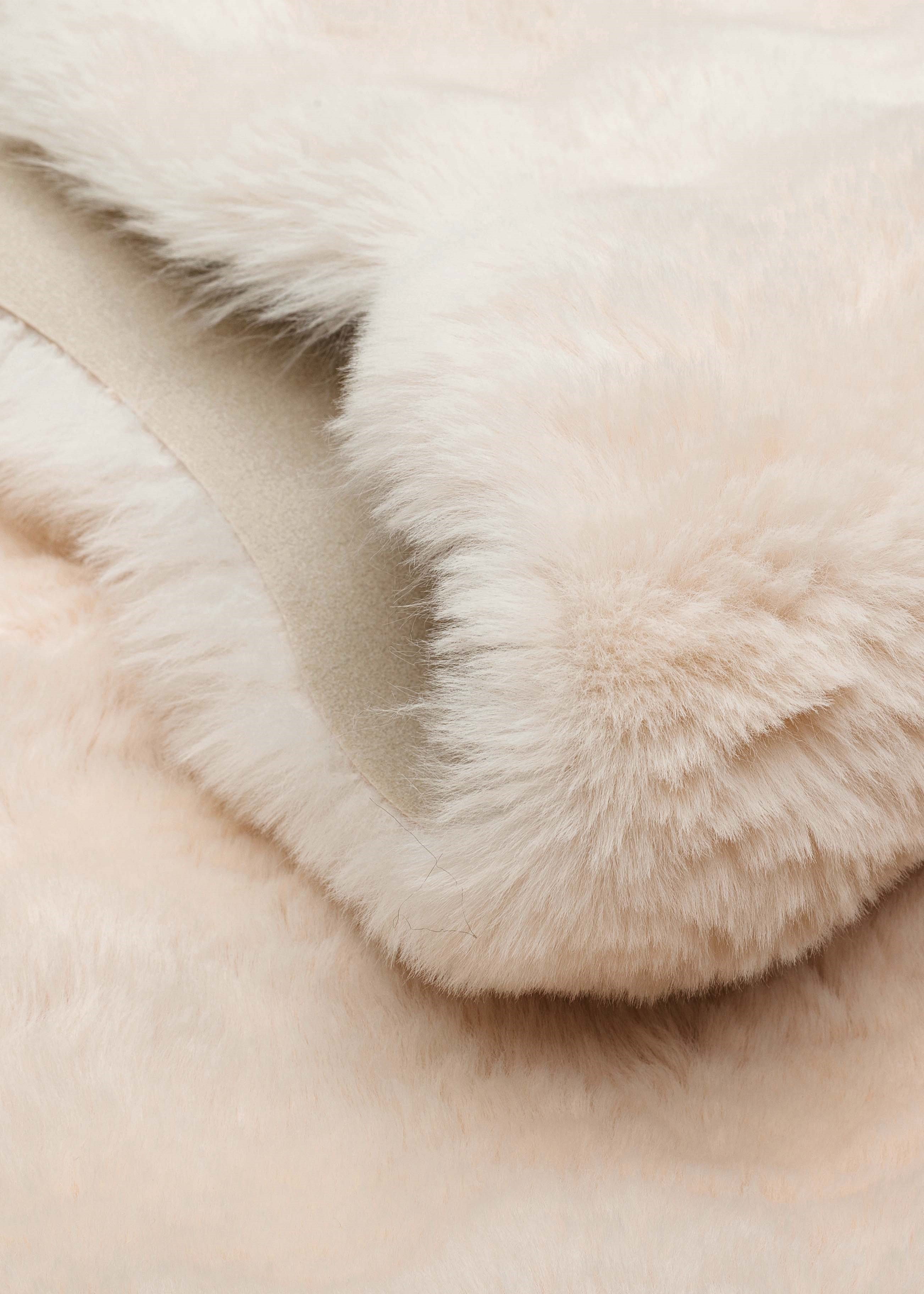 MOLLIS BUBBLE MLS BUBBLE DOUBLE L.BEIGE  Yumuşak Tuşeli Yıkanabilir Kaymaz Tabanlı Suni Kürk