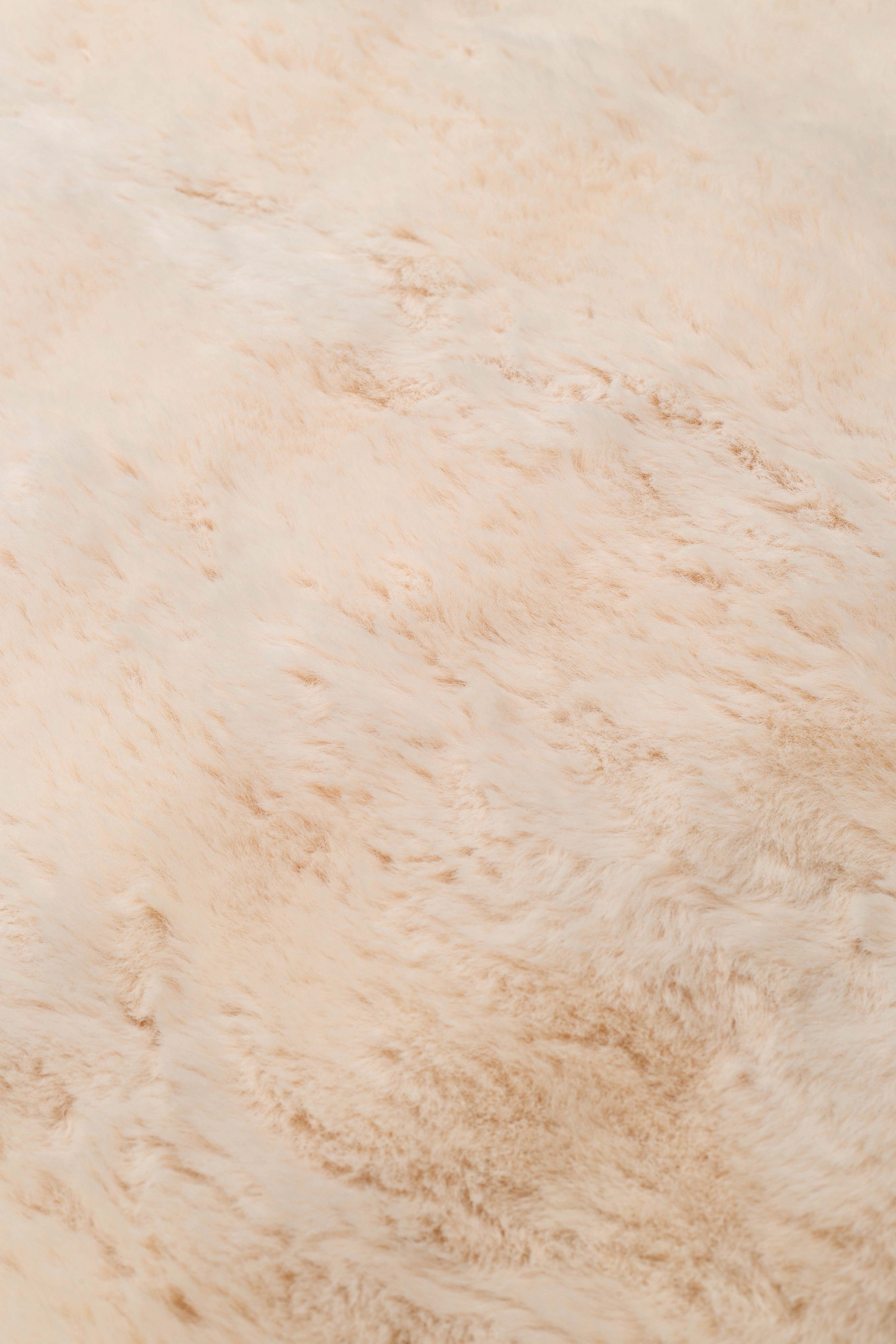 MOLLIS BUBBLE MLS BUBBLE SINGLE L.BEIGE  Yumuşak Tuşeli Yıkanabilir Kaymaz Tabanlı Suni Kürk