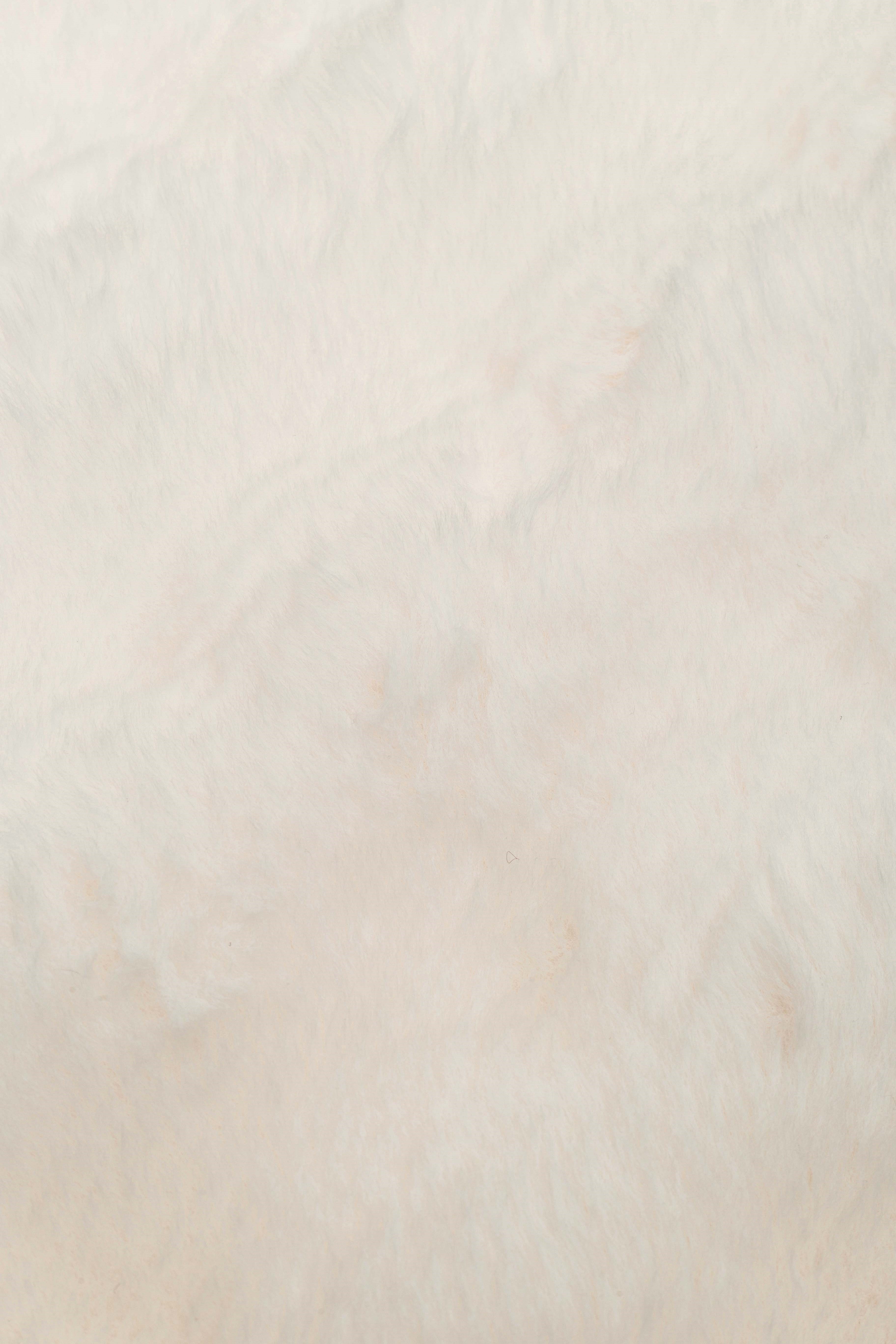 MOLLIS BUBBLE MLS BUBBLE SINGLE WHITE  Yumuşak Tuşeli Yıkanabilir Kaymaz Tabanlı Suni Kürk