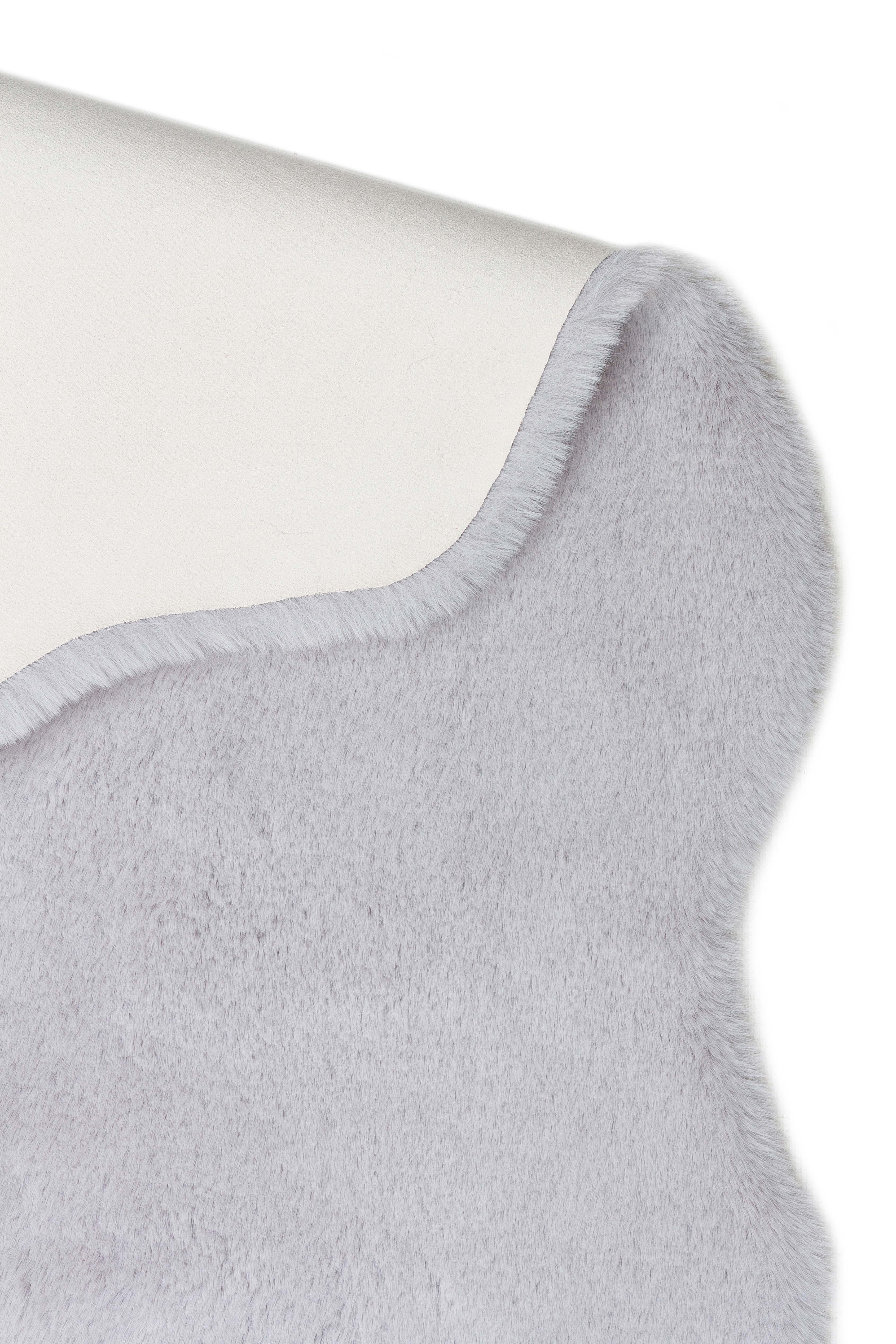 MOLLIS PLAIN MLS PLAIN QUARD GREY  Yumuşak Tuşeli Yıkanabilir Kaymaz Tabanlı Suni Kürk