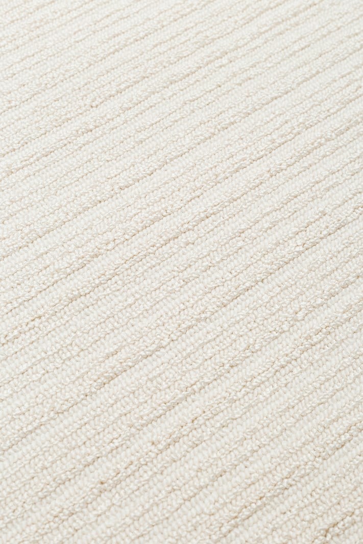 MONO LOOP XW MNO LOOP 03 WHITE XW  Bukleli Sisal Dokuma Yıkanabilir Hav Vermez Kaymaz Tabanlı Kolay Temizlenebilir Makine Halısı