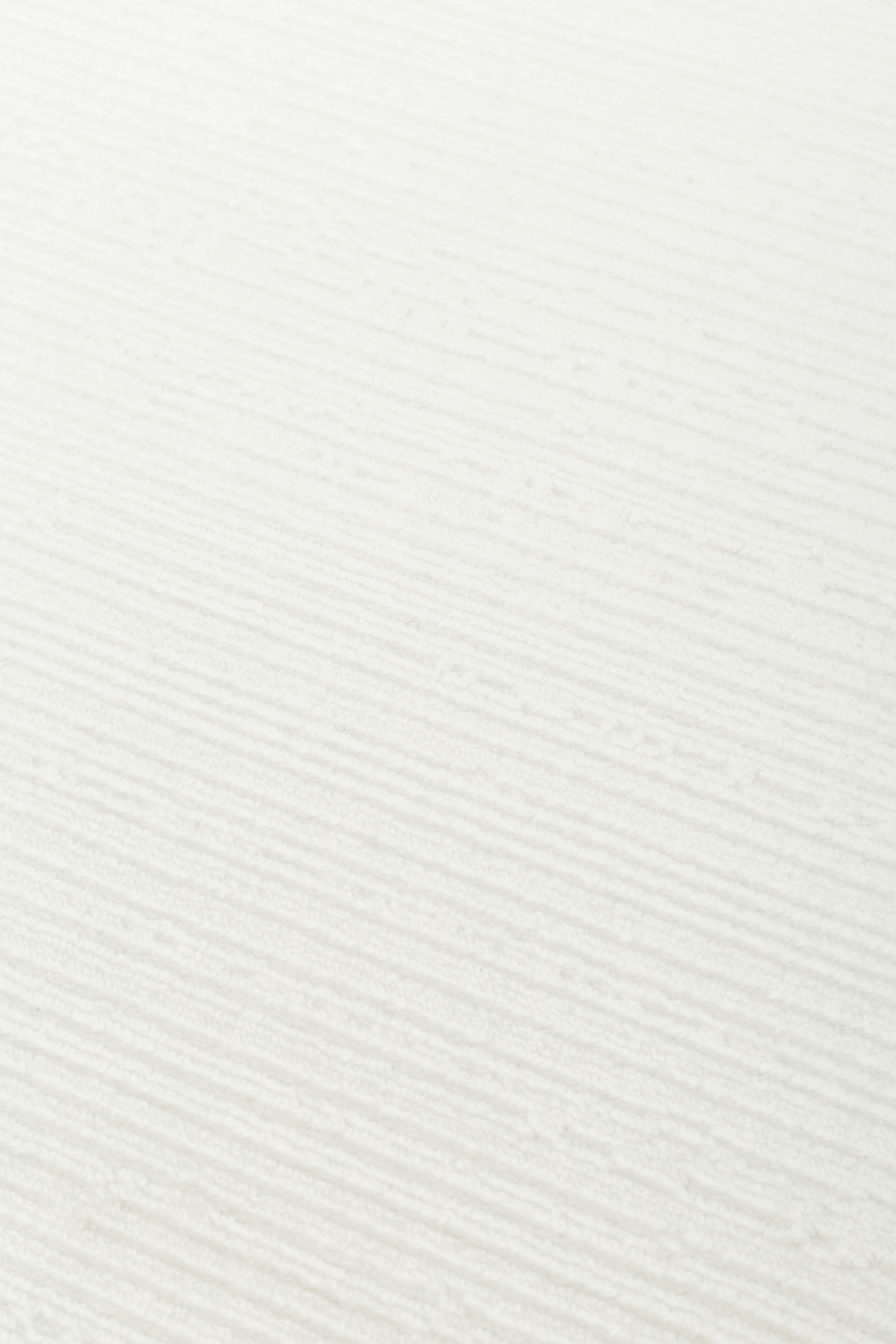 PERA PERA 02 WHITE  Yıkanabilir Modern Desenli Kaymaz Tabanlı Akrilik Makine Halısı