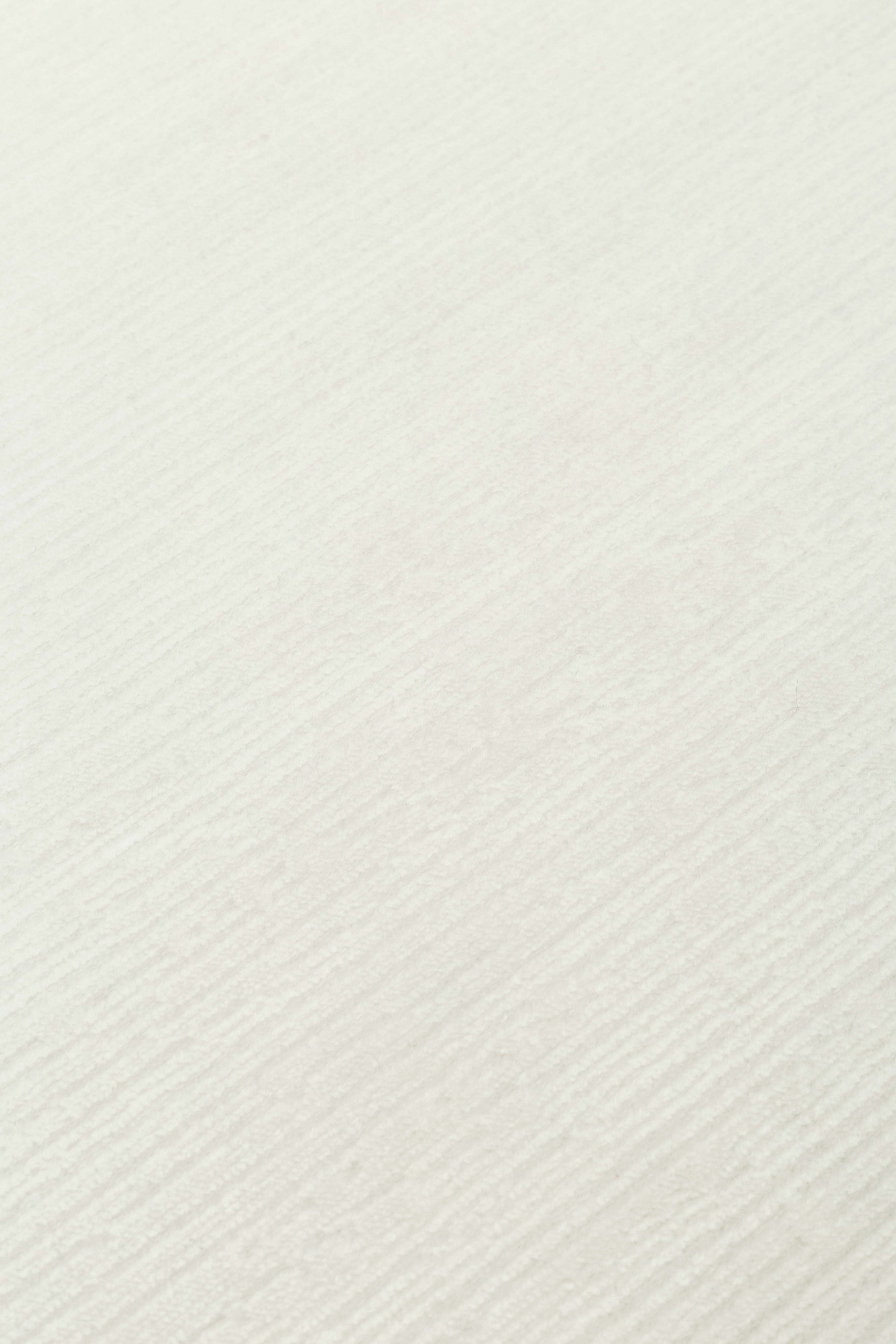 PERA PERA 02 WHITE  Yıkanabilir Modern Desenli Kaymaz Tabanlı Akrilik Makine Halısı