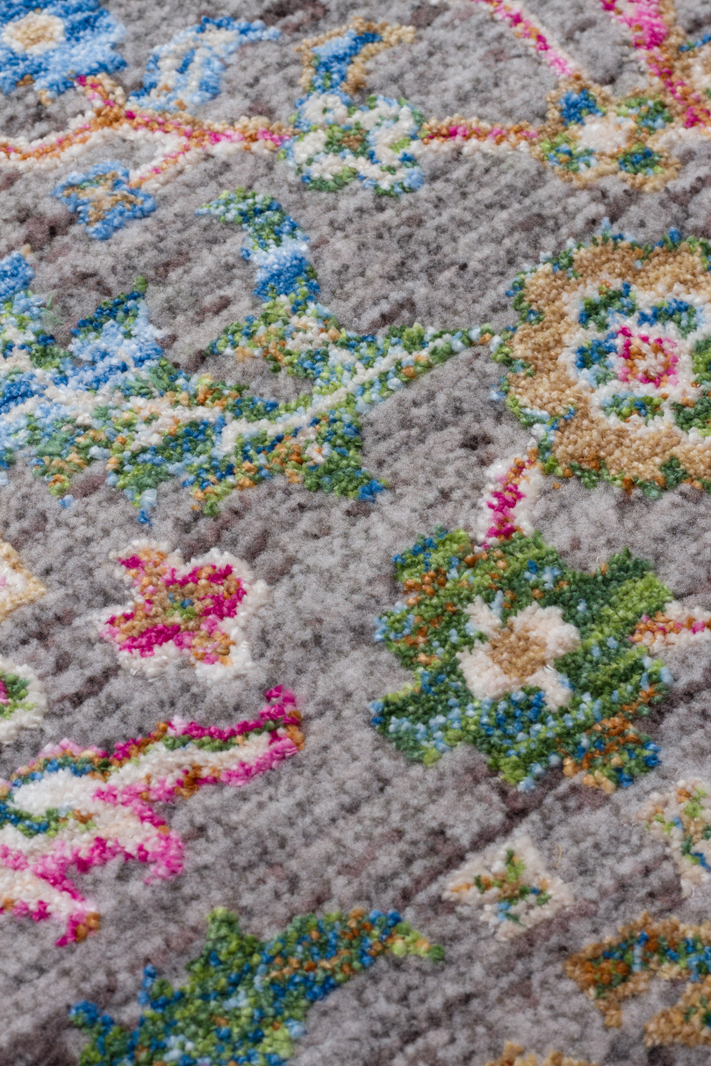 SOFIA SOF 01 MULTY Renkli El Dokuma Uşak Halı Desenlerine Sahip Makine Halısı