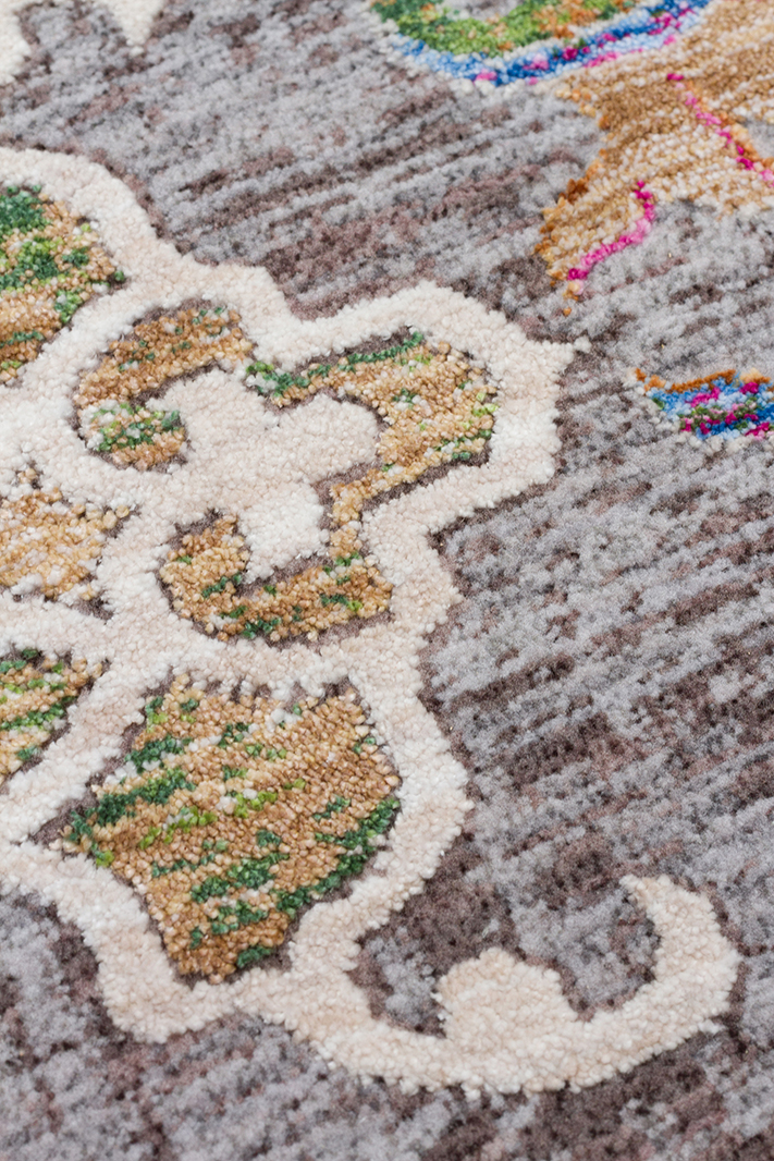 SOFIA SOF 02 MULTY Renkli El Dokuma Uşak Halı Desenlerine Sahip Makine Halısı