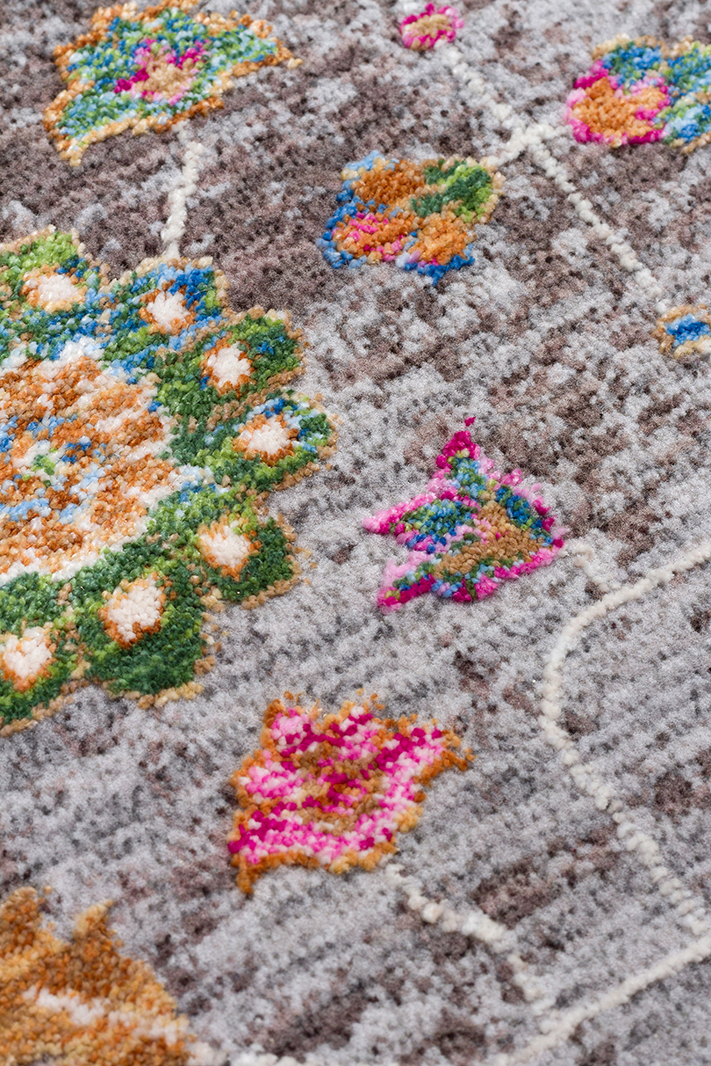 SOFIA SOF 04 MULTY Renkli El Dokuma Uşak Halı Desenlerine Sahip Makine Halısı