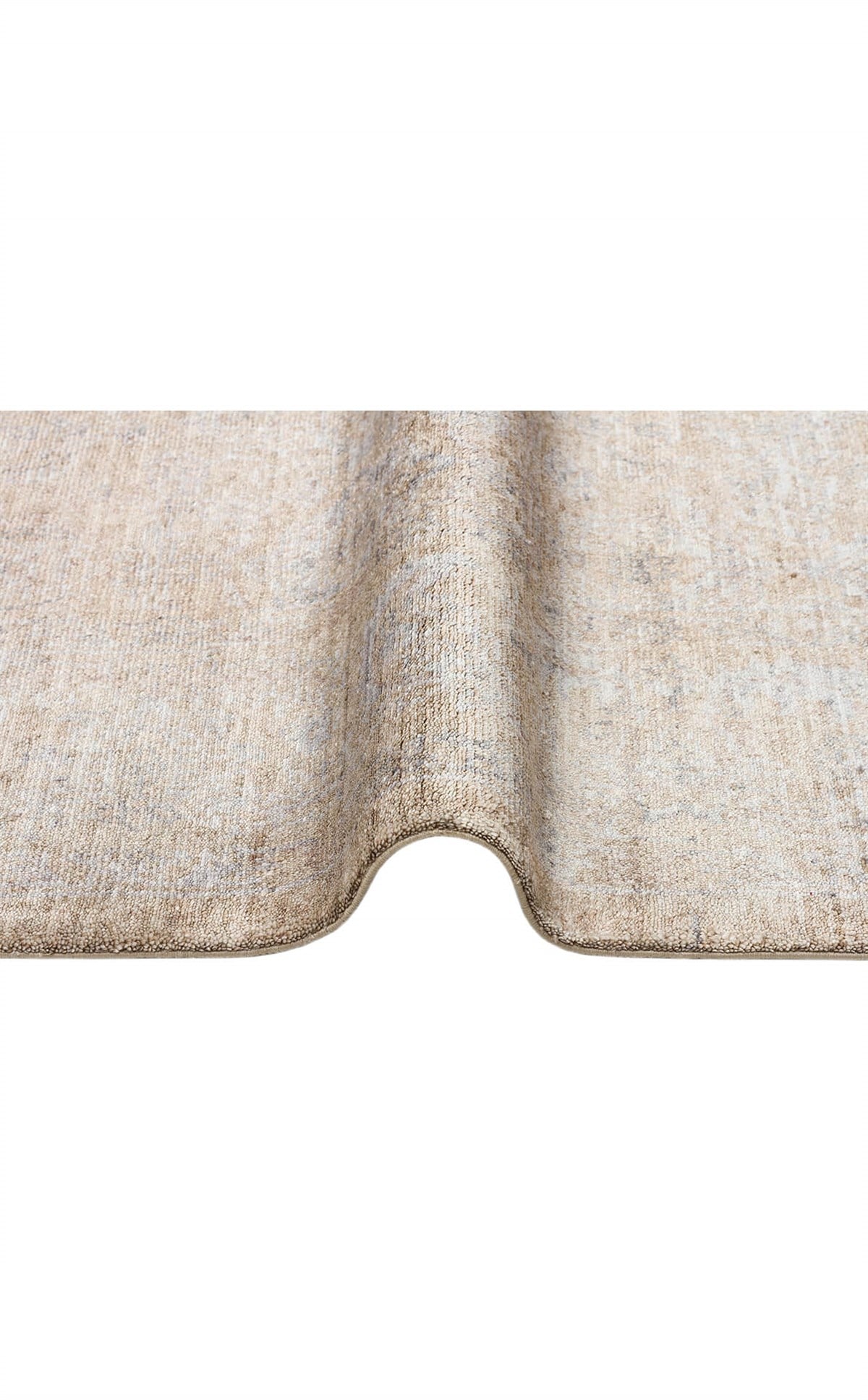 TAFTAN TF 02 BEIGE  Pakistan Overdyed Tarzı Özel Hav Vermeyen ve Kolay Temizlenebilir Bambu Viskonu Kullanılarak El Emeği ile Özel Tezgahlarda Üretilen Uşak Halısı