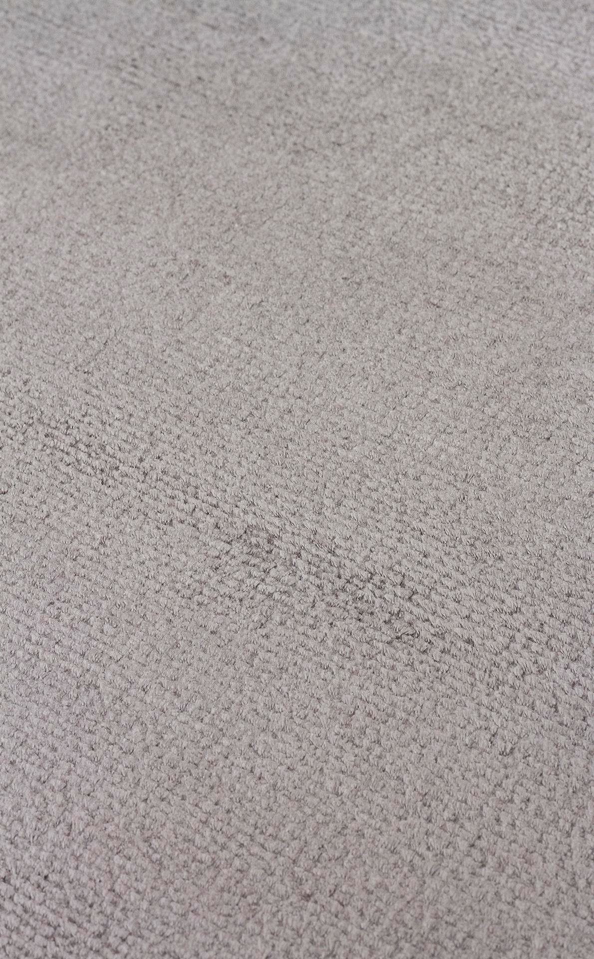 VELVET VT PLAIN D.GREY  Düz Renk El Emeği ile Özel Tezgahlarda Üretilen Viskon Uşak Halısı