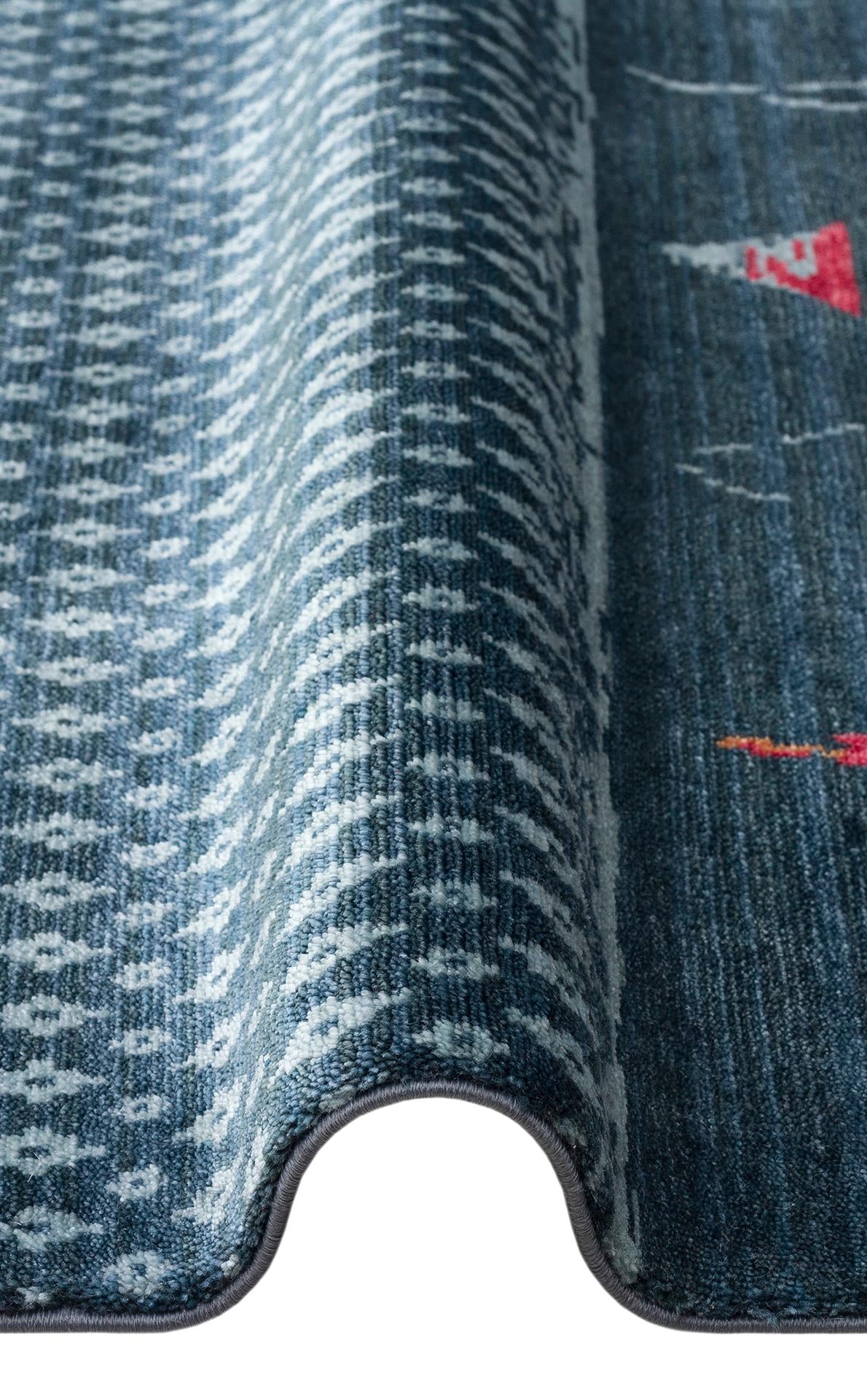 ZARA ZR 15 NAVY MULTY  Otantik Desenli Özel Hav Vermeyen ve Kolay Temizlenebilir Bambu Viskonu Kullanılarak El Emeği ile Özel Tezgahlarda Üretilen Modern Uşak Halısı