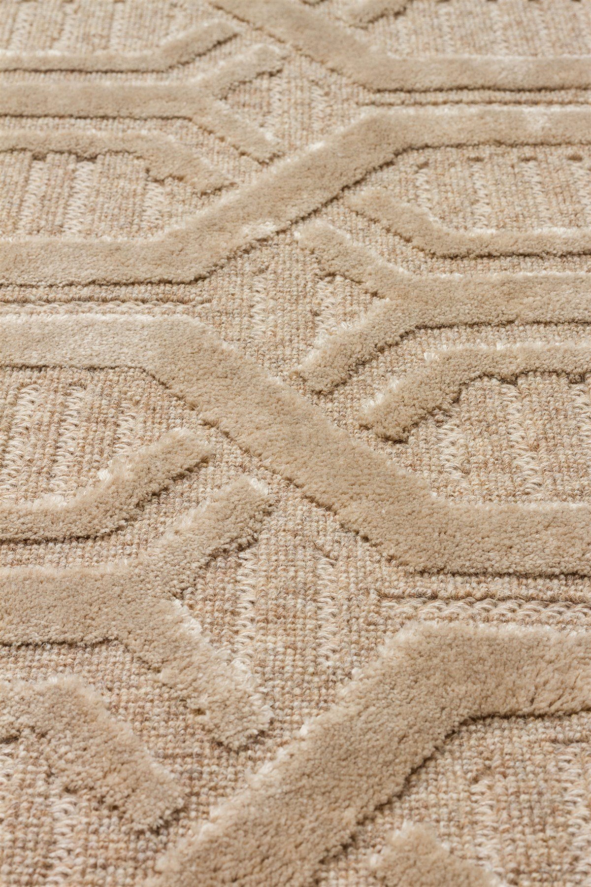 ZENITH ZNT 07 LATTE  Yüksek Alçak Dokulu Naturel Yün ve Viskon Modern Dokuma Halı