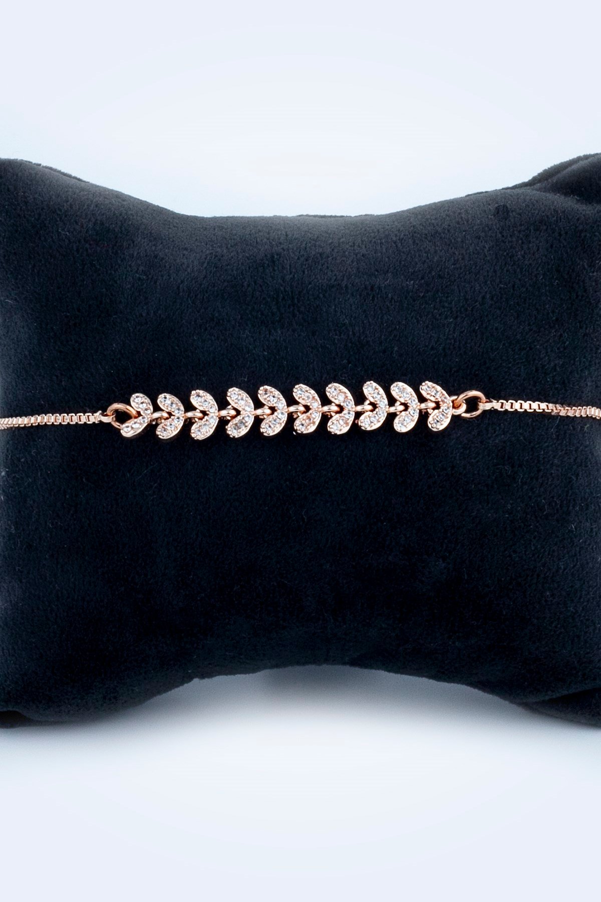 ROSE GOLD KADIN BİLEKLİK ZARİF ZİRKON TAŞLI