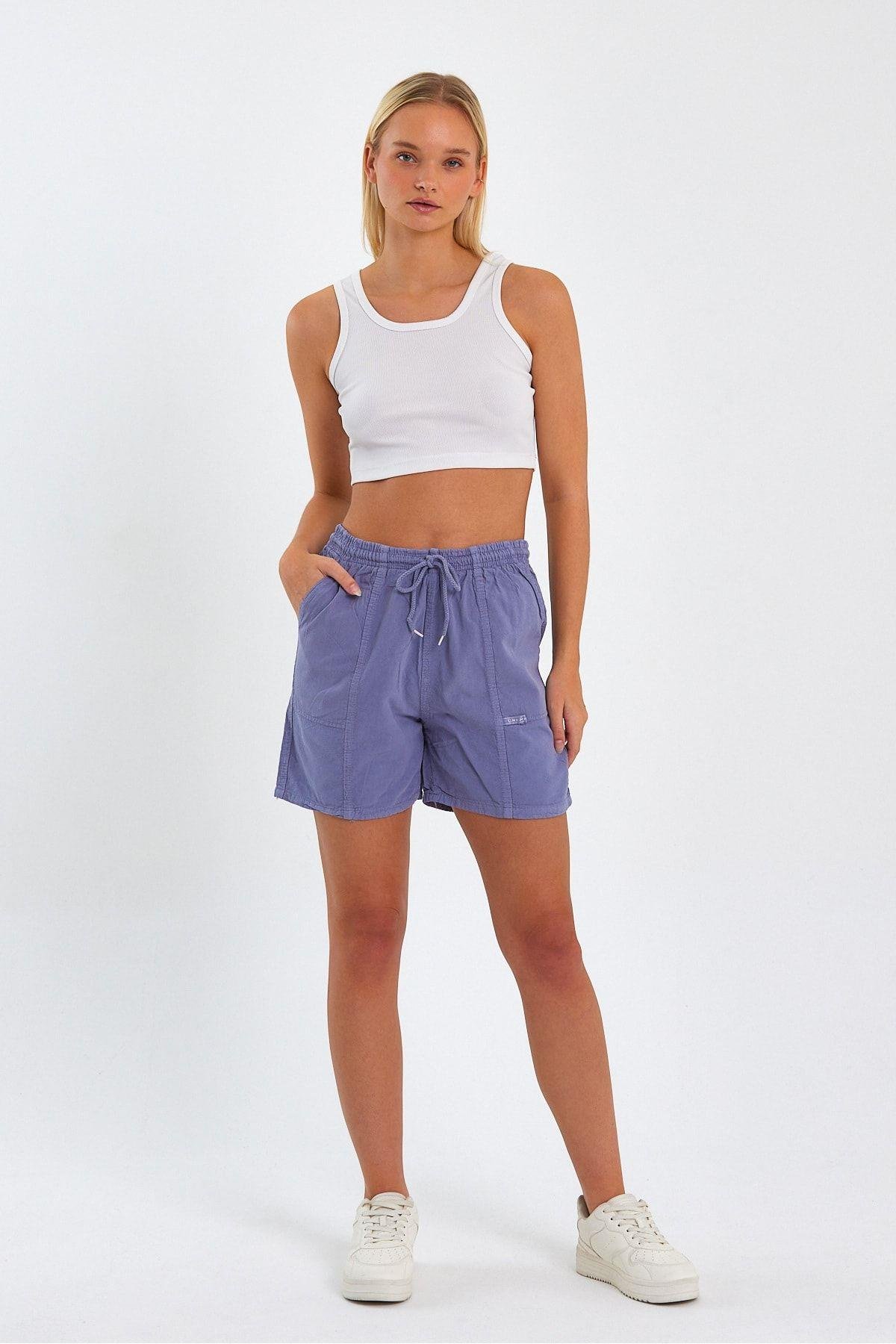 TARZ COOLŞort & BermudaCREWEKDNSRT01Kadın Kırmızı Rahat Kesim Keten Şort