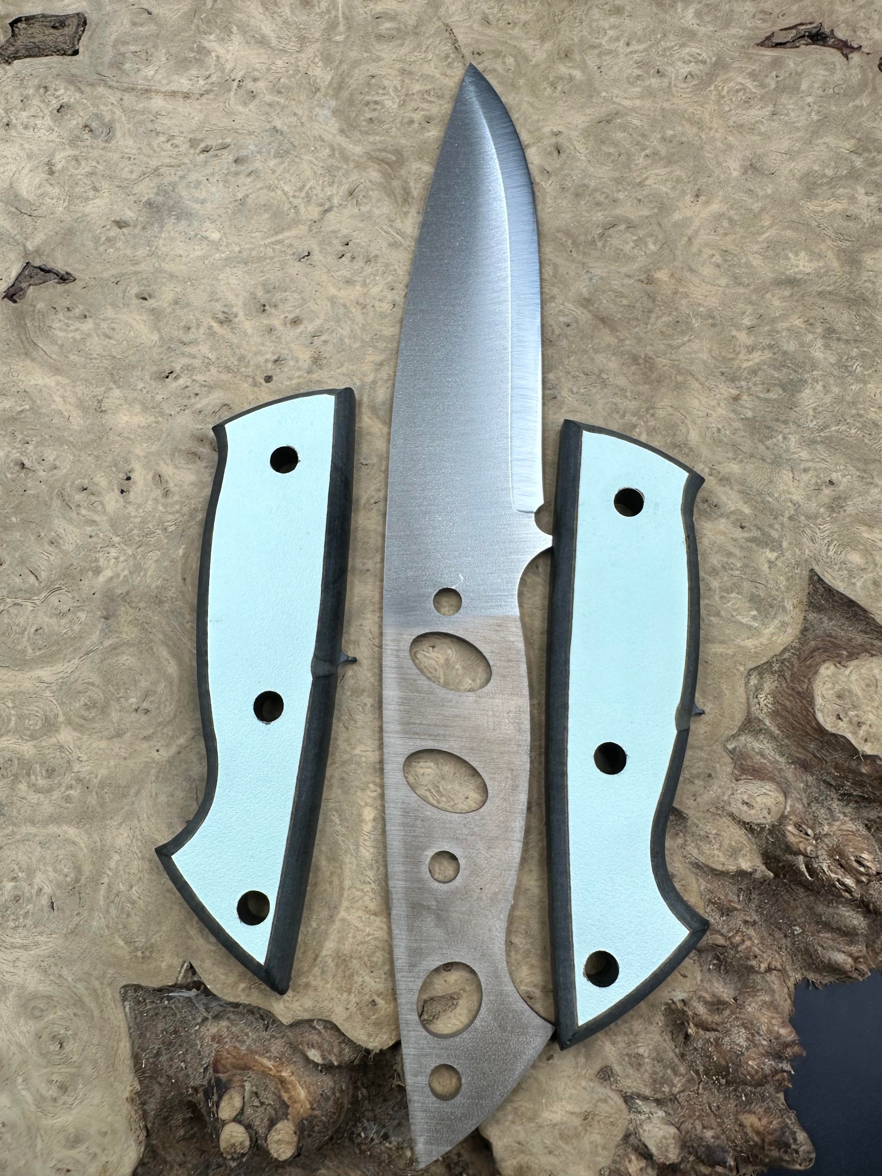 AEB-L - 04