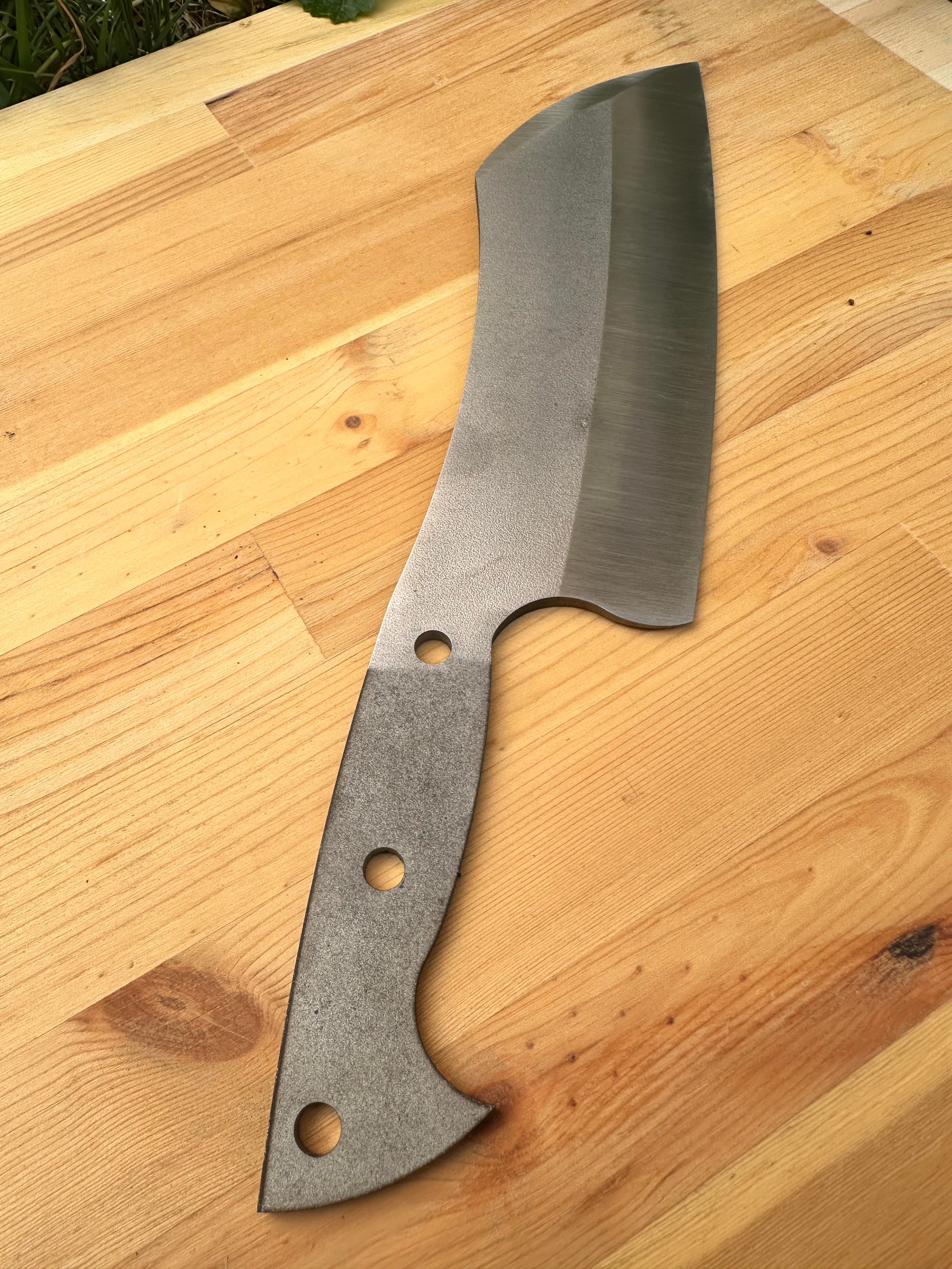 N690 Çelik Kemik Satırı