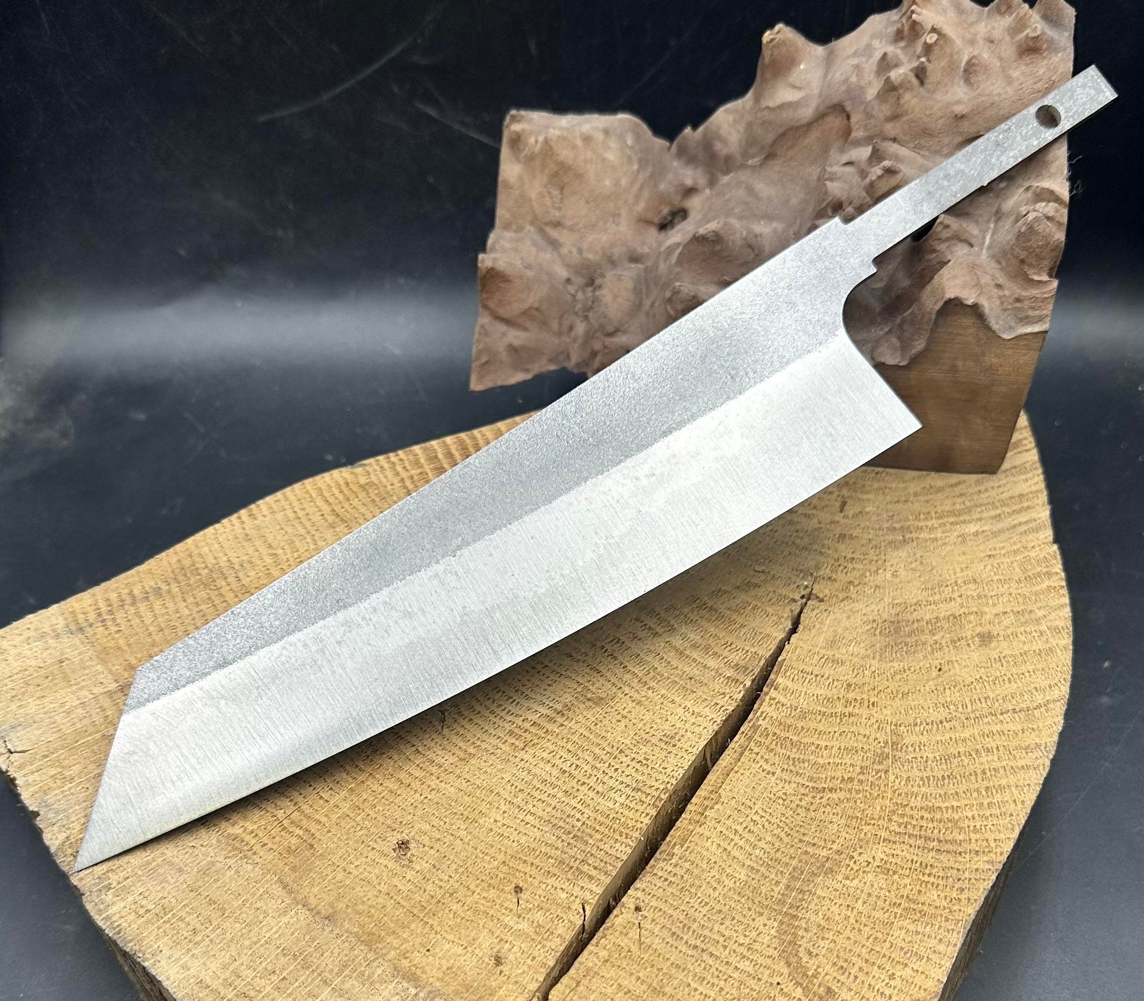 N690 Sulu Şef Bıçağı profili - 03