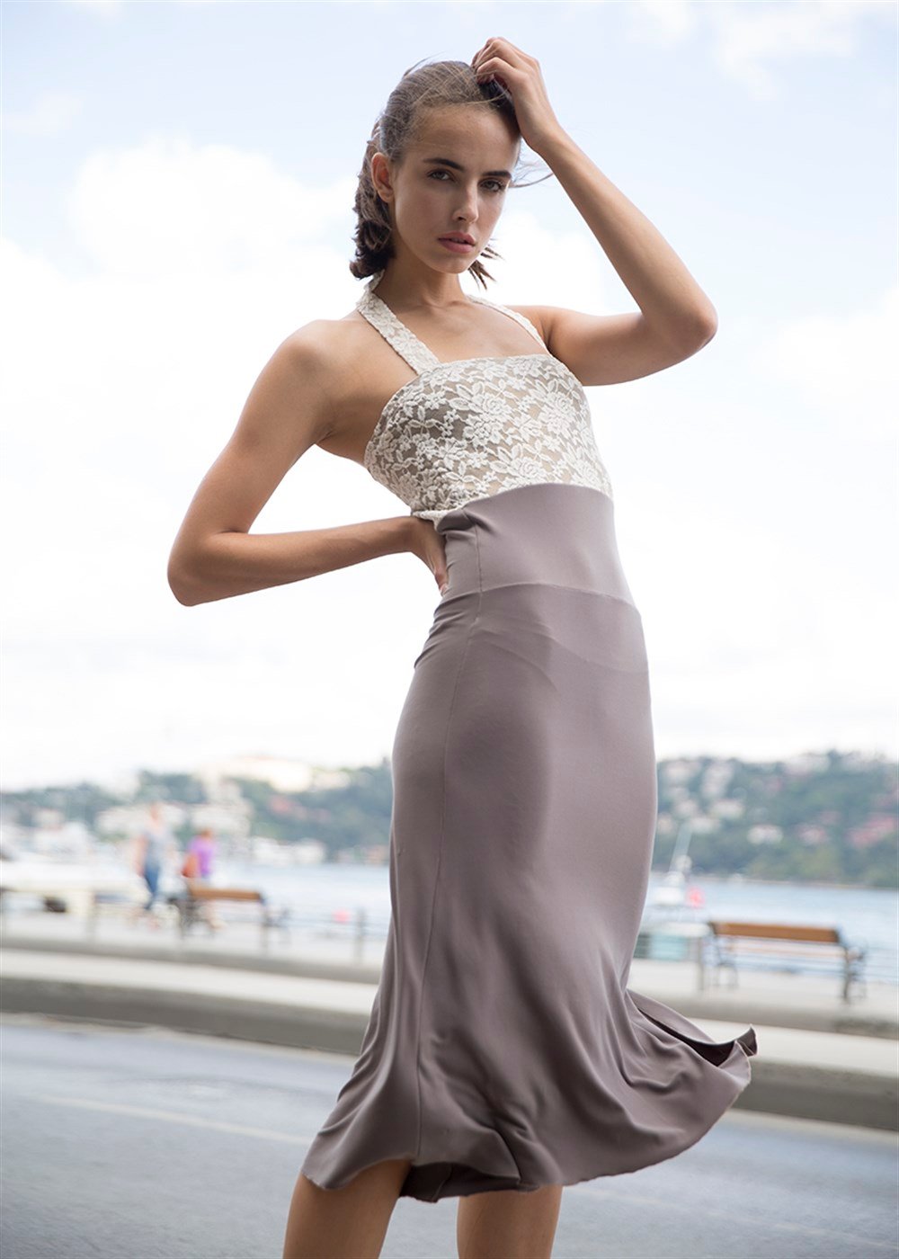 Beyaz Dantel ve Koton Likra Tango Elbisesi