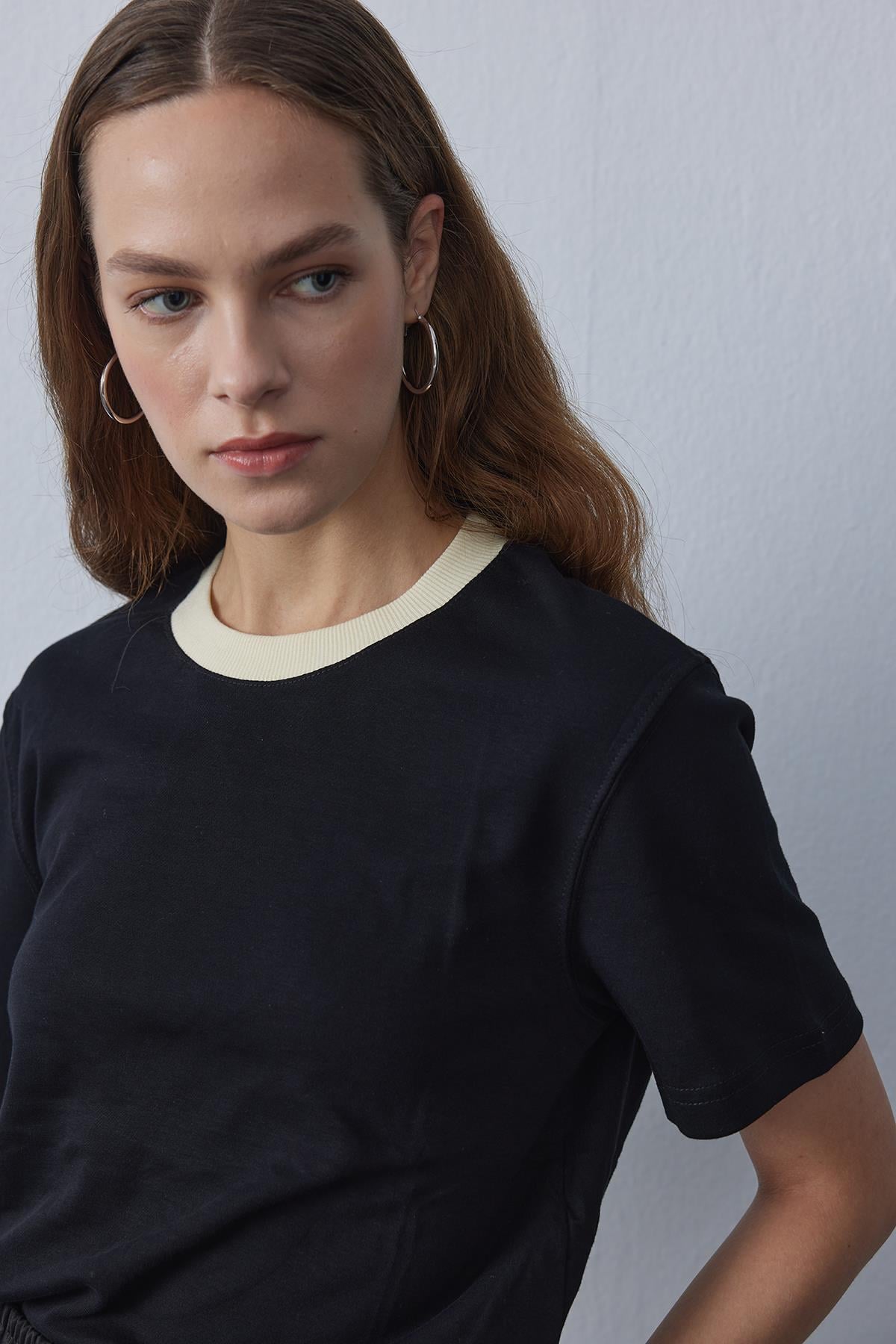 Basic Tişört Siyah