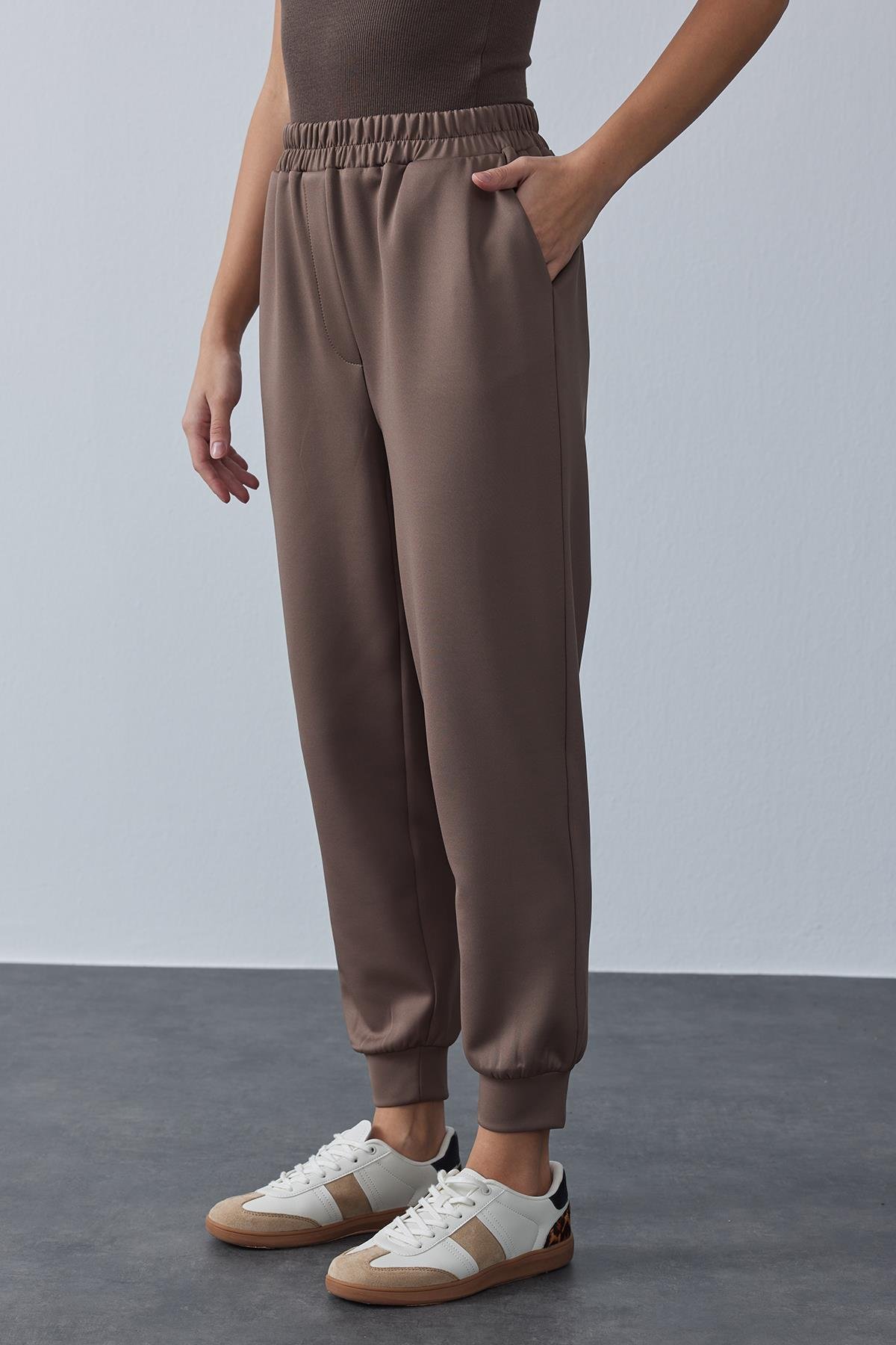Jogger Model Scuba Pantolon Kahve