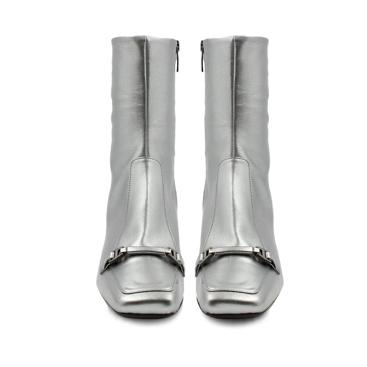 VARIO2426VARIO ACCIAIO (Çelik)