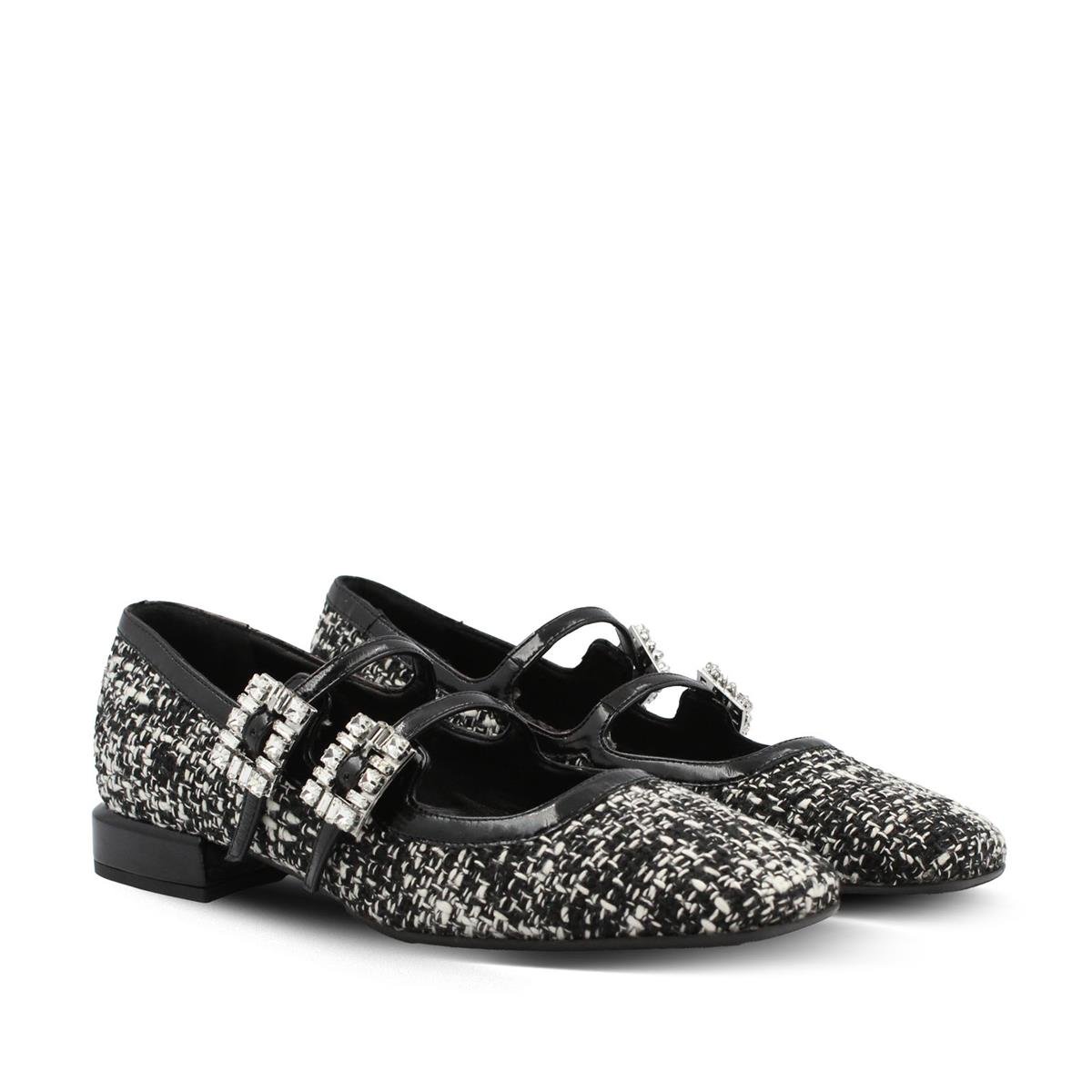 VARIO2439VARIO NERO (Siyah)