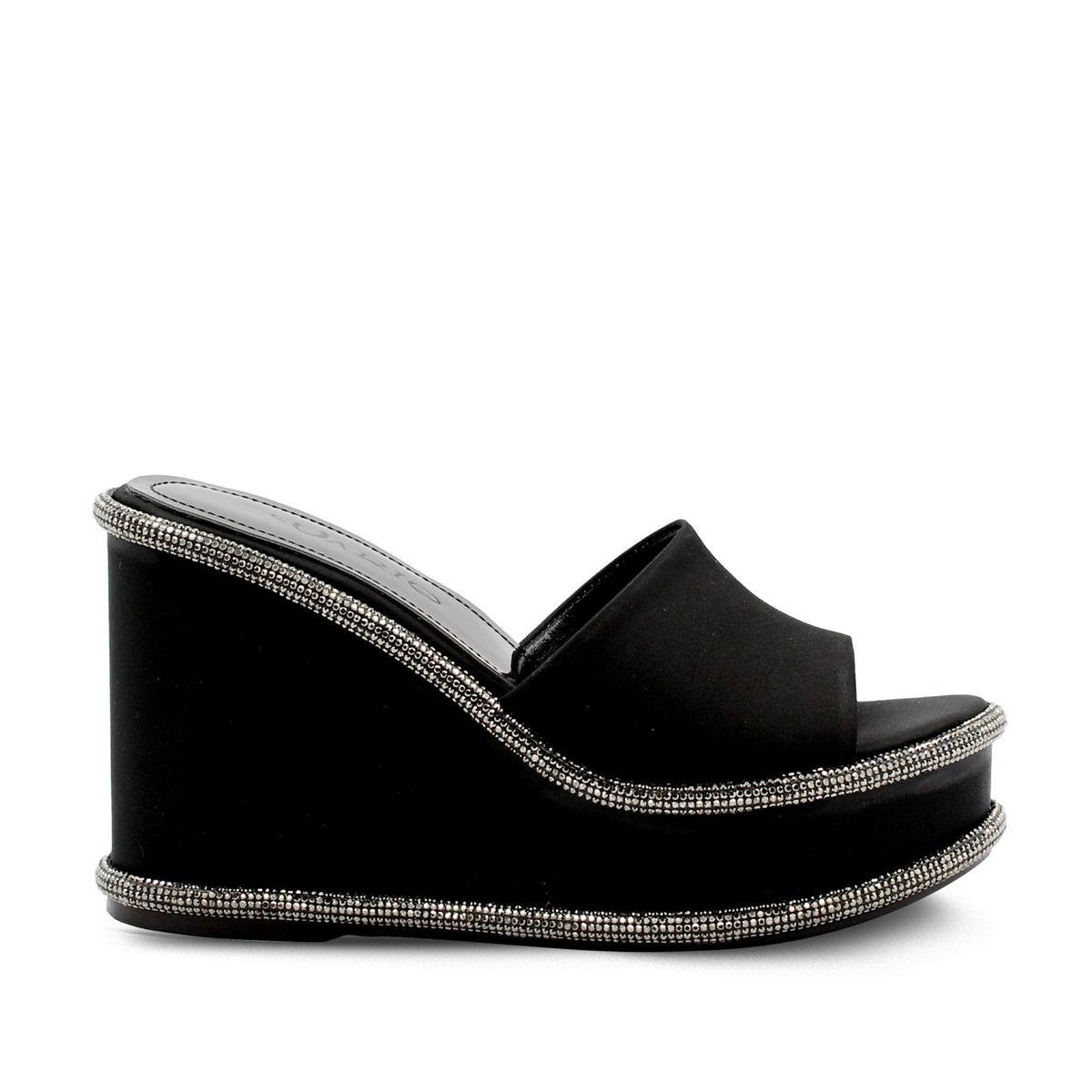 VARIO5137VARIO SATEN SIYAH KRİSTAL (Black Satin Crystal)