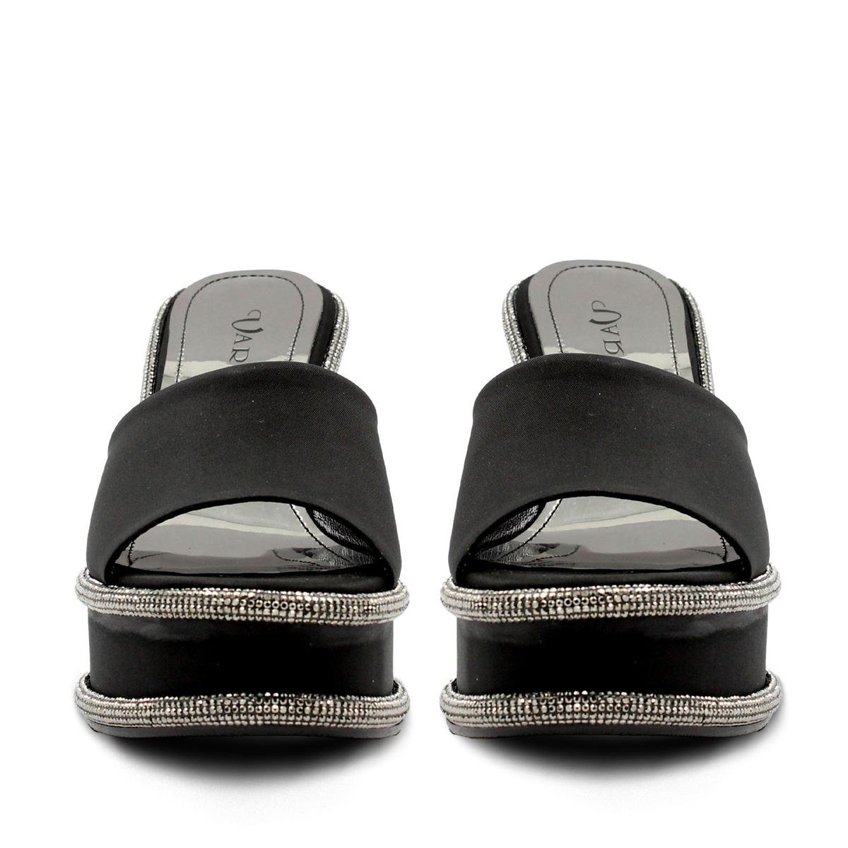 VARIO5137VARIO SATEN SIYAH KRİSTAL (Black Satin Crystal)