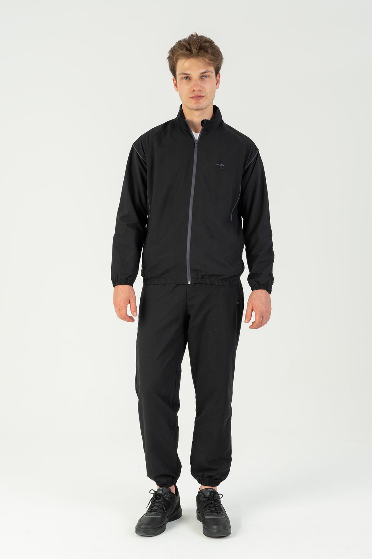 Maraton Active Comfort Erkek Dik Yaka Lastik Paça Reglan Kol Antrenman Siyah Eşofman Takımı 22732