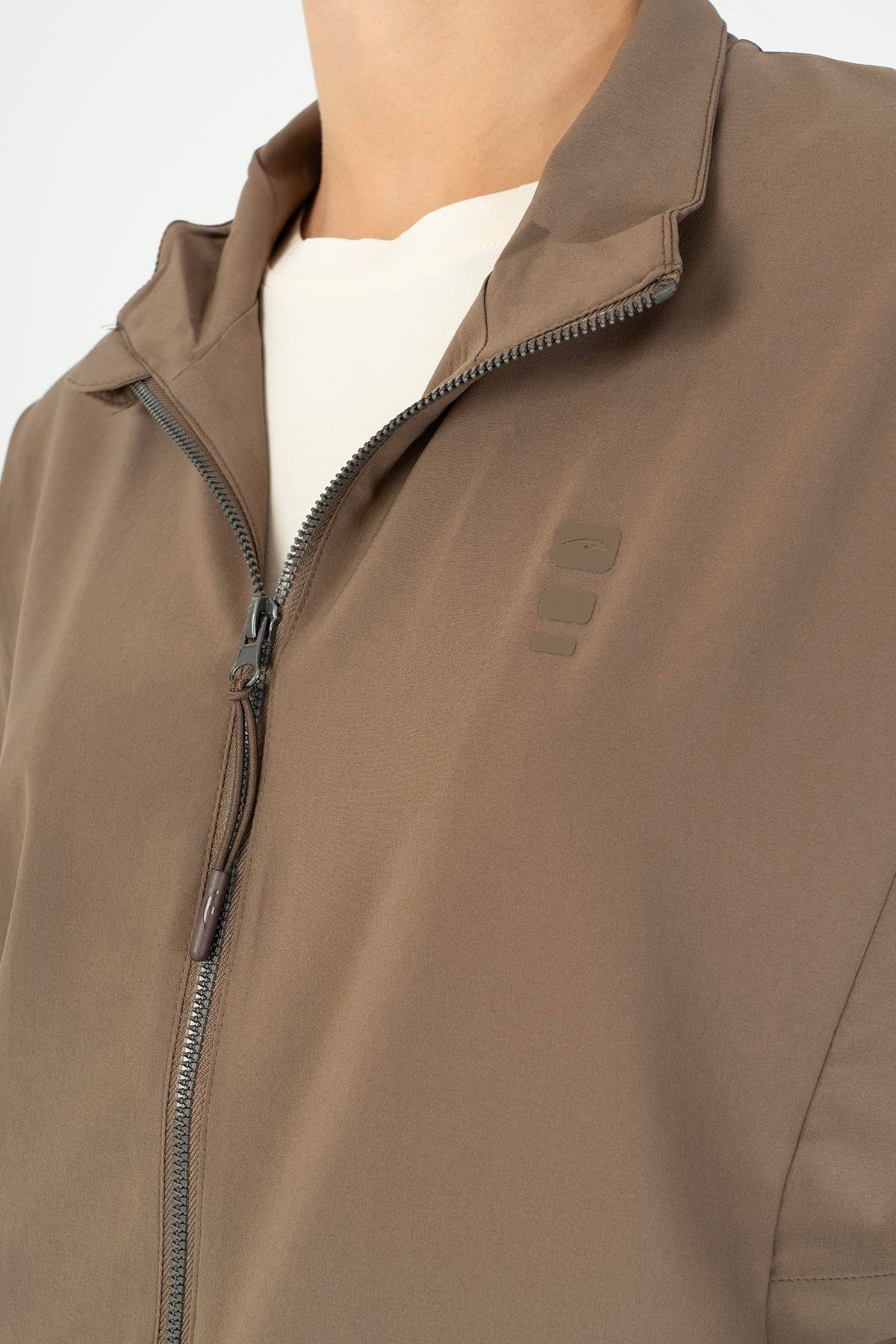 Maraton Active Comfort Kadın Dik Yaka  Düşük Kol Fitness Kakao Tracktop 23201