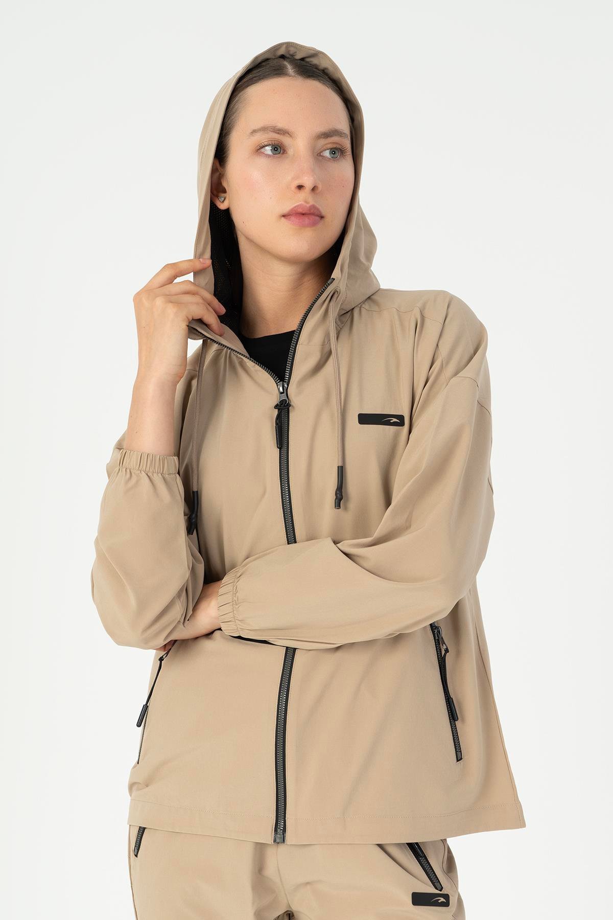 Maraton Active Comfort Kadın Kapşonlu  Düşük Kol Training Açık Vizon Tracktop 23265