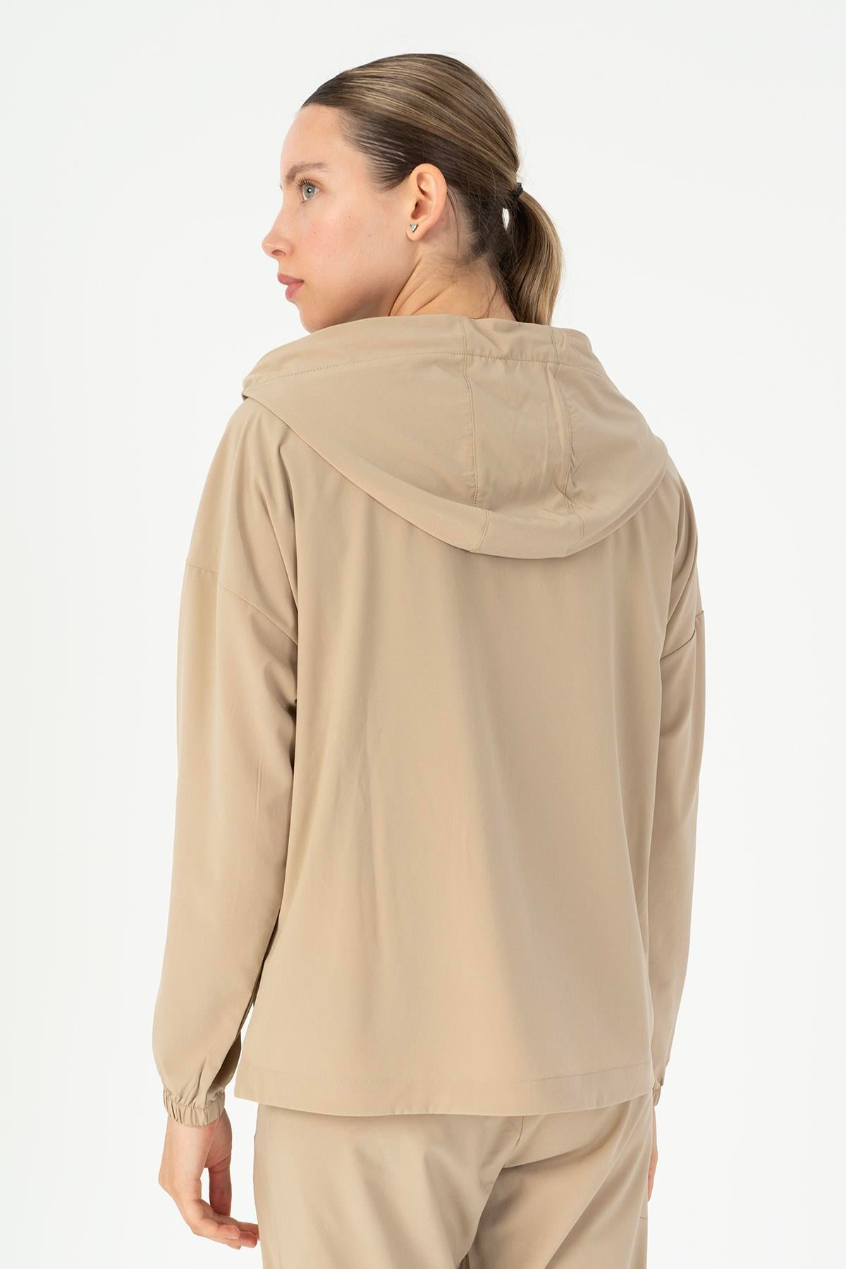 Maraton Active Comfort Kadın Kapşonlu  Düşük Kol Training Açık Vizon Tracktop 23265