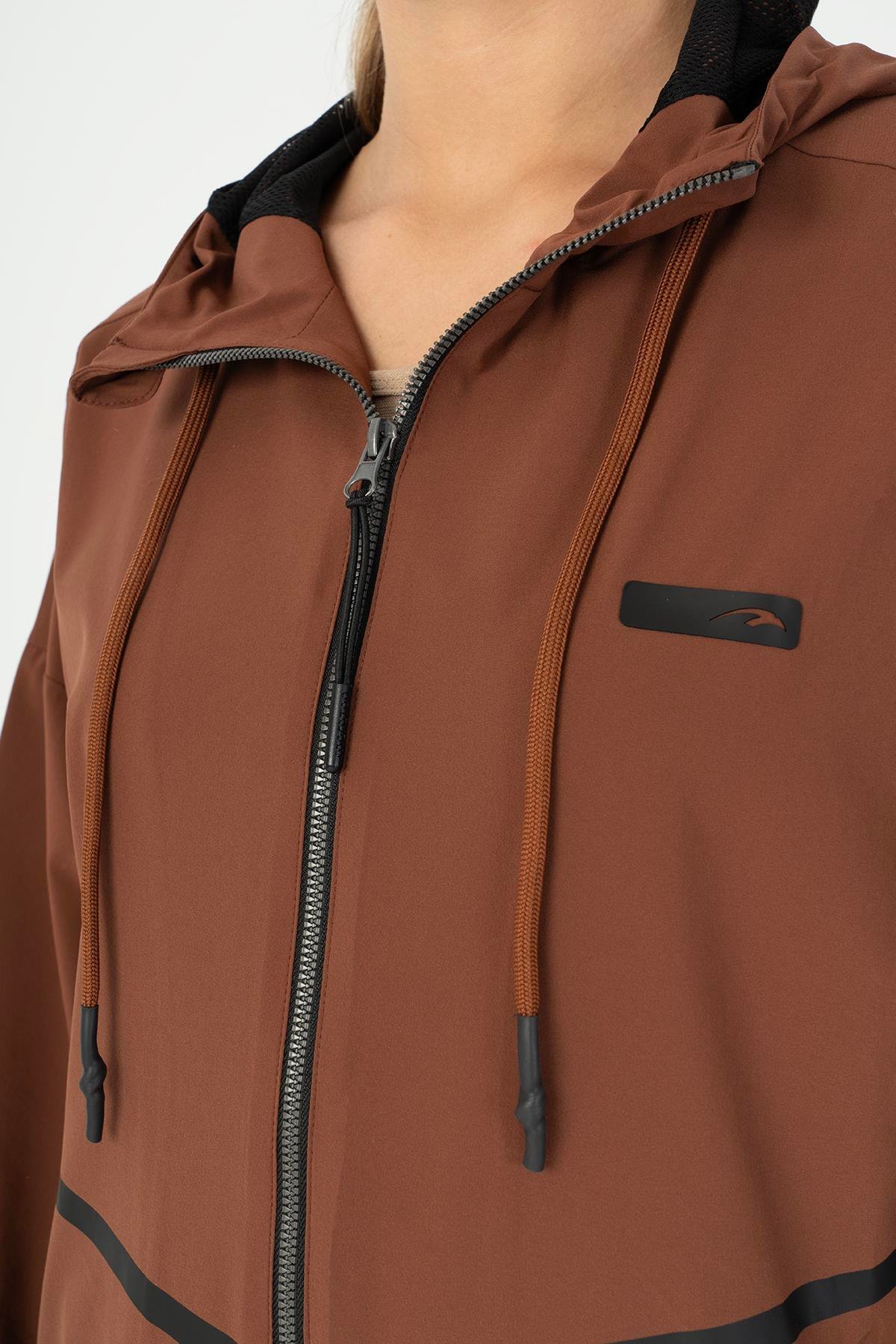 Maraton Active Comfort Kadın Kapşonlu  Düşük Kol Training  Tracktop 23265