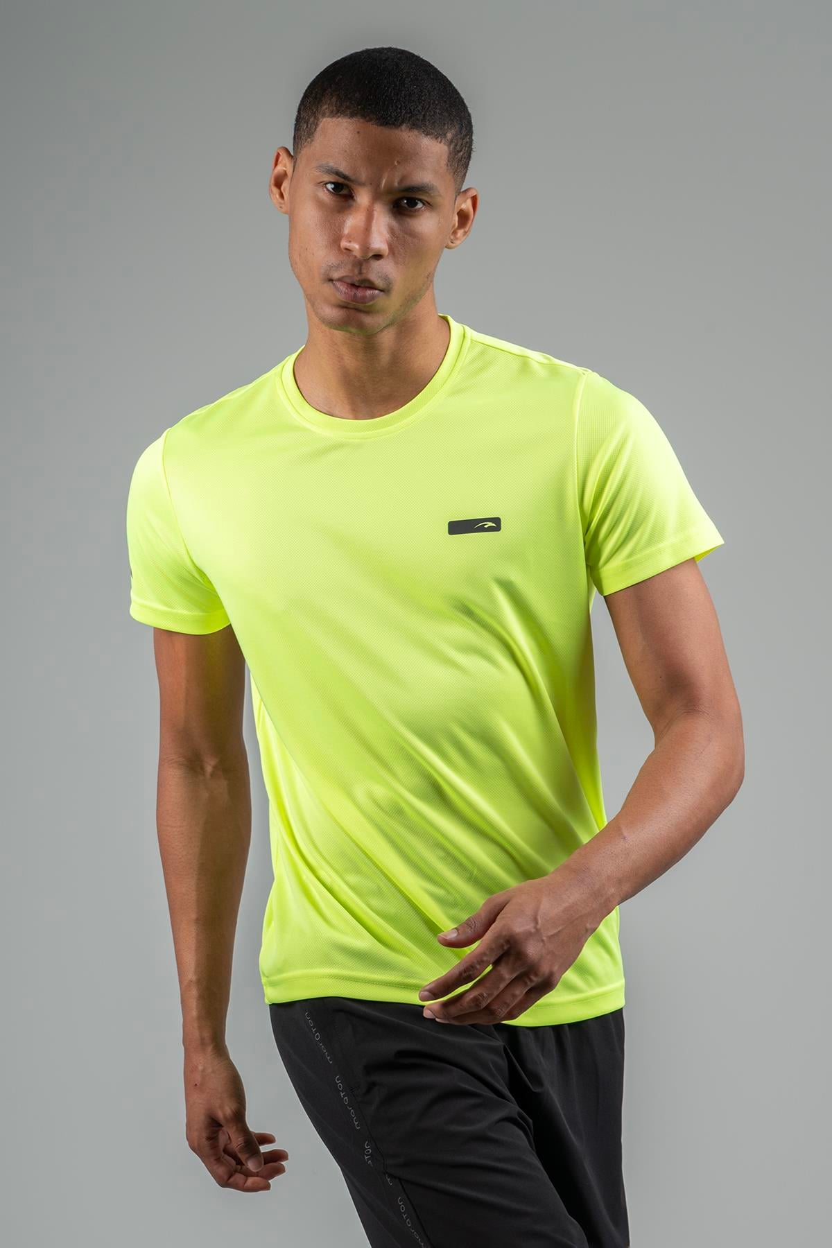 Maraton Active Regular Erkek Bisiklet Yaka  Kısa Kol Koşu Neon Sarı T-shirt 22748