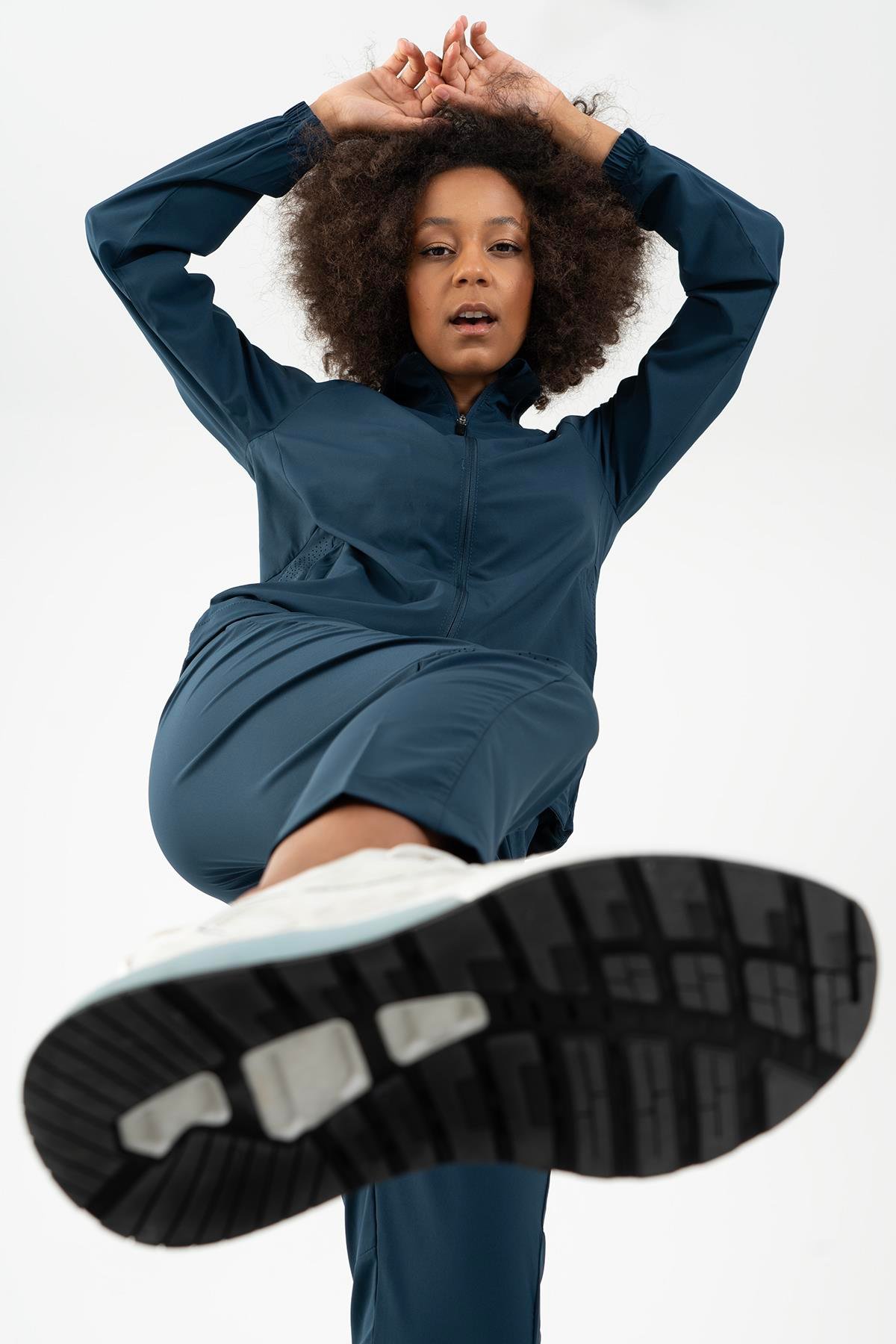 Maraton Active Regular Kadın Dik Yaka  Reglan Kol Training Tracktop 22191
