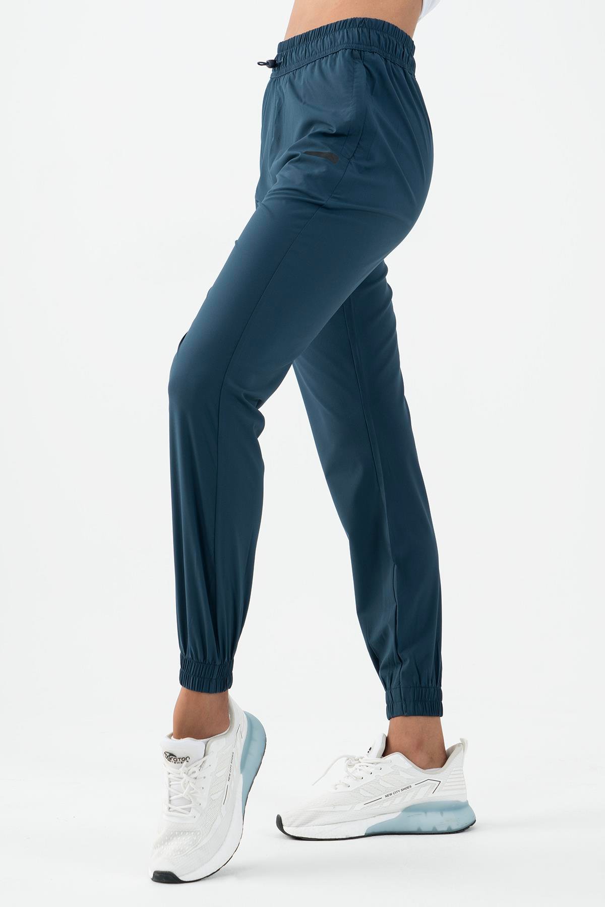 Maraton Active Regular Kadın  Dönüşlü Lastik Paça  Fitness Pantolon 22174