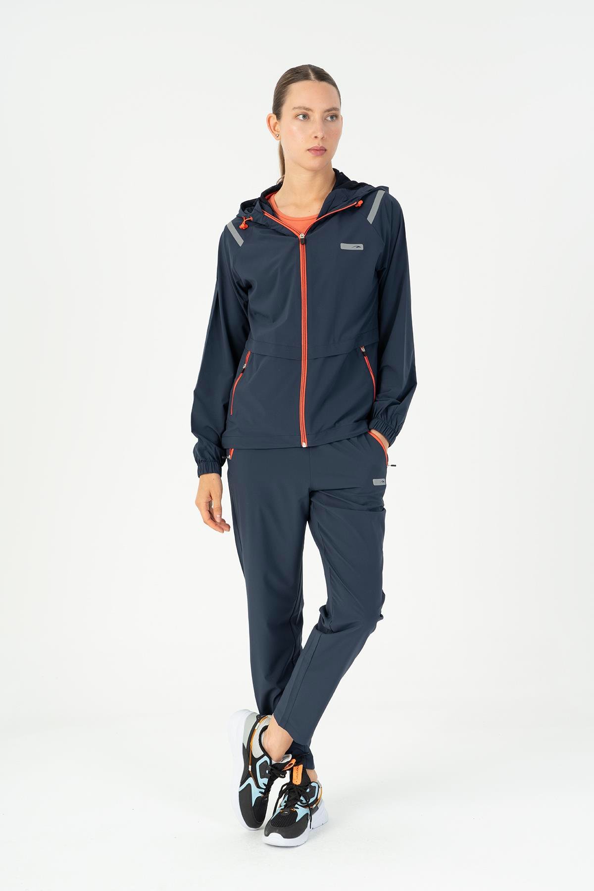 Maraton Active Regular Kadın Kapşonlu  Reglan Kol RUN Açık Lacivert Tracktop 23198