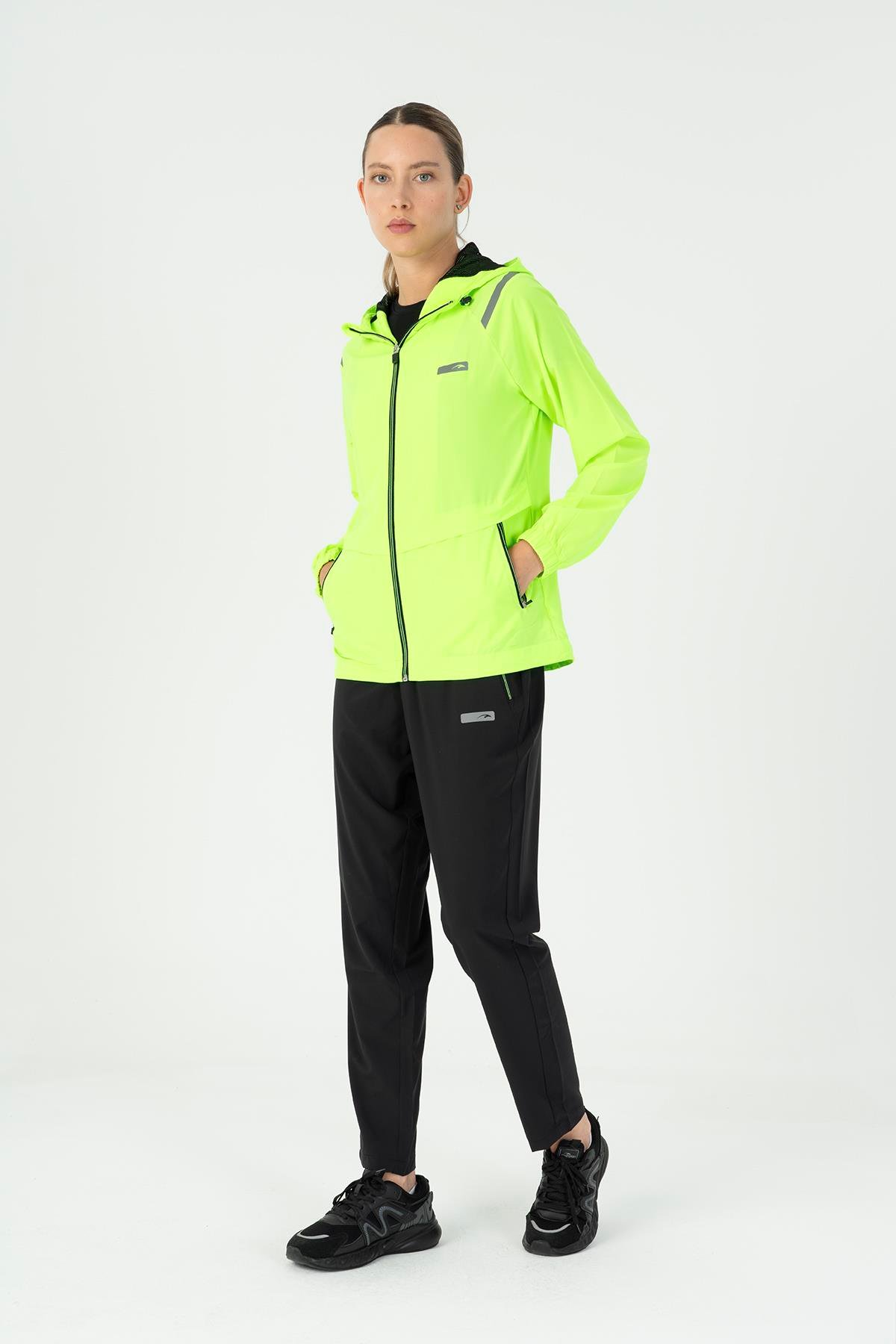 Maraton Active Regular Kadın Kapşonlu  Reglan Kol RUN Neon Yeşil Tracktop 23198