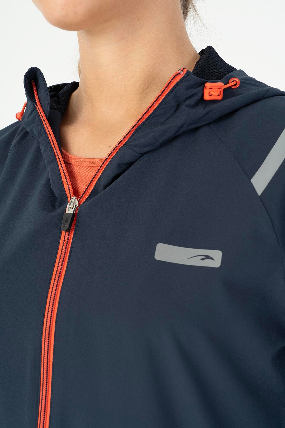 Maraton Active Regular Kadın Kapşonlu  Reglan Kol RUN Açık Lacivert Tracktop 23198