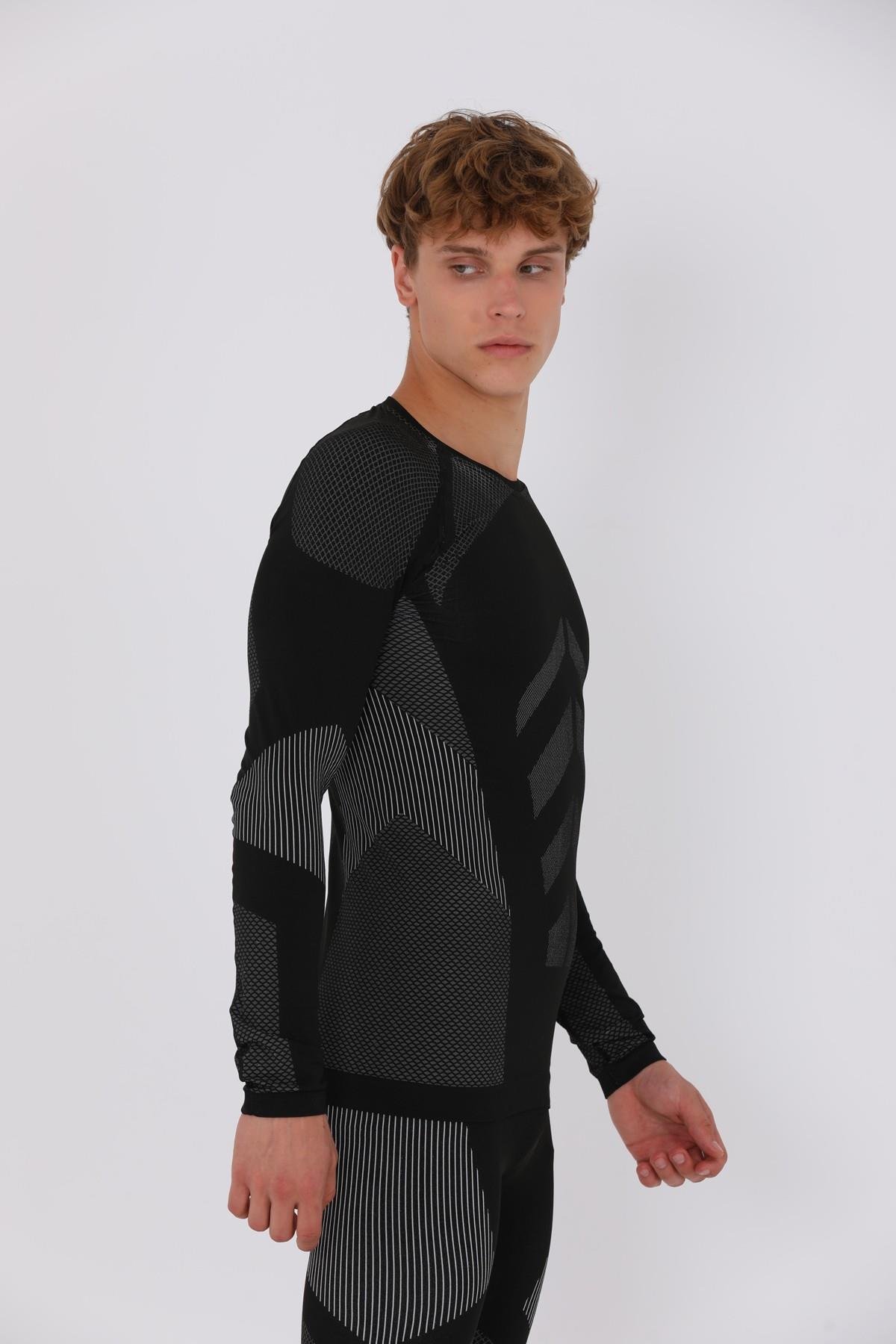 Maraton Active SlimFit Erkek Bisiklet Yaka  Uzun Kol Koşu Sweatshirt 826010