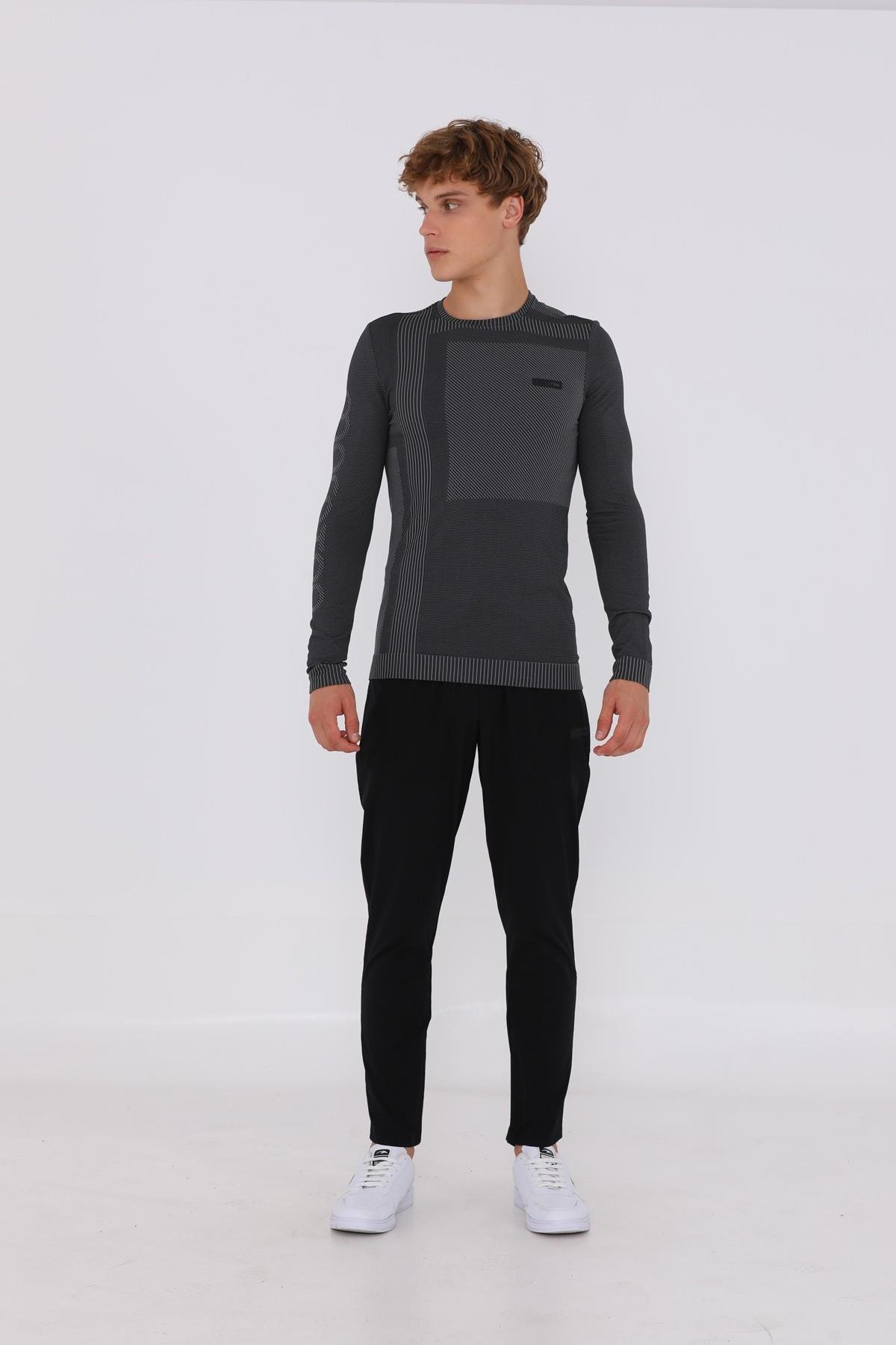 Maraton Active SlimFit Erkek Bisiklet Yaka  Uzun Kol Spor Sweatshirt 826023