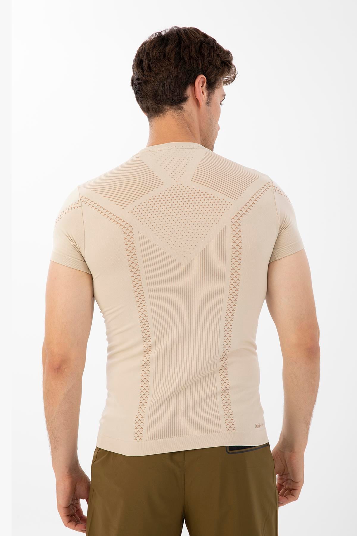 Maraton Active SlimFit Erkek Bisiklet Yaka  Kısa Kol Koşu T-shirt 821074