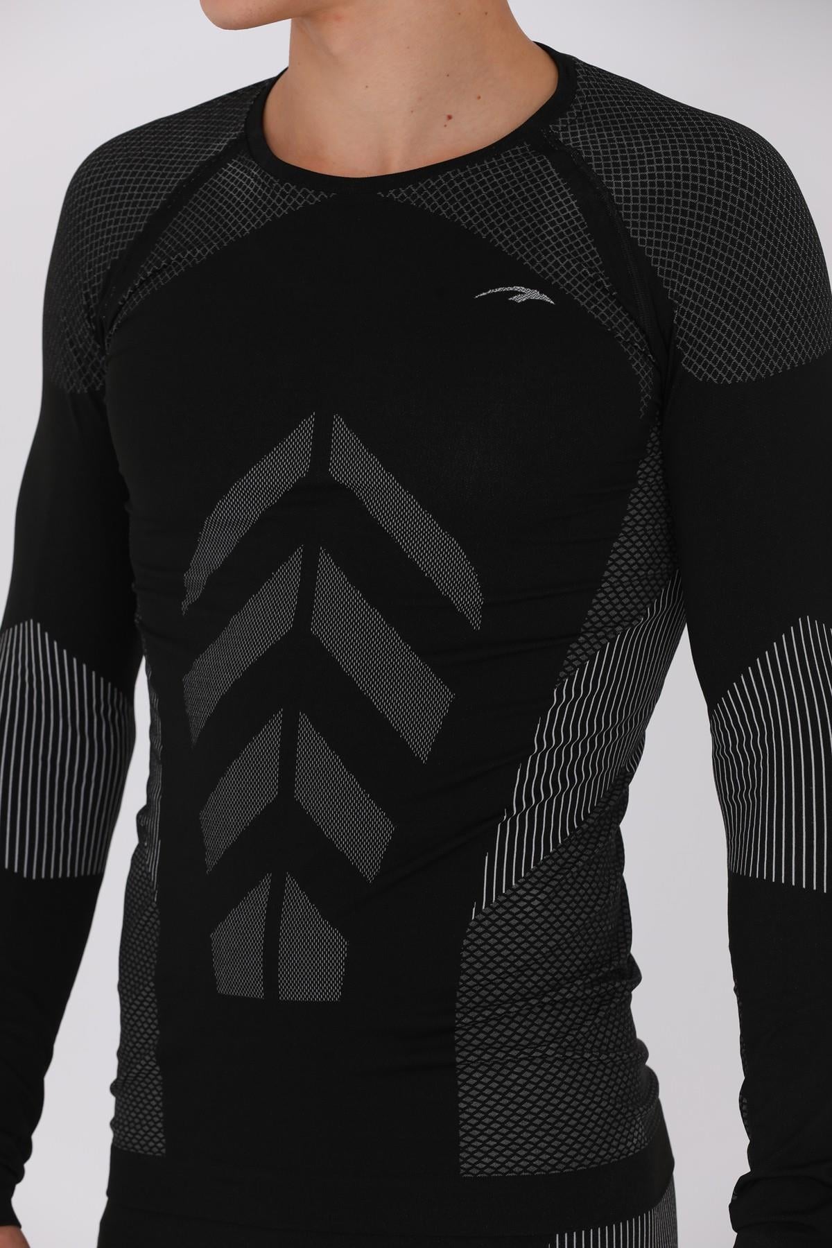 Maraton Active SlimFit Erkek Bisiklet Yaka  Uzun Kol Koşu Sweatshirt 826010