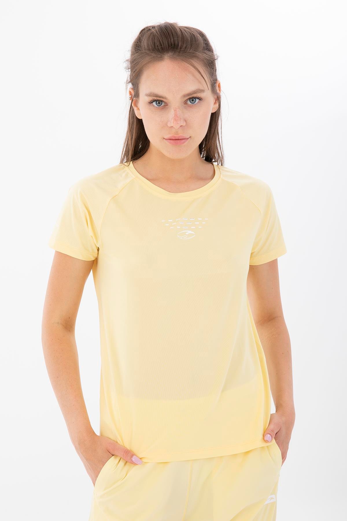 Maraton Active SlimFit Kadın Bisiklet Yaka  Düşük Kol Training T-shirt 21152