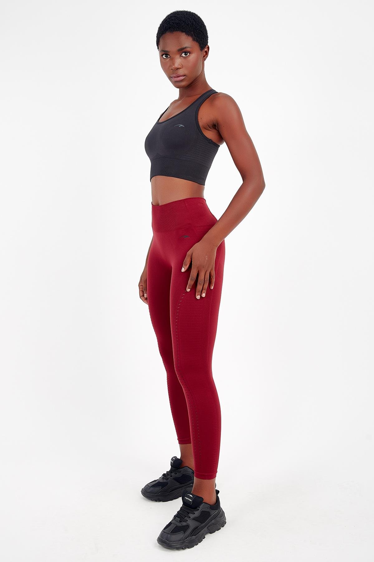 Maraton Active SlimFit Kadın Bisiklet Yaka  Kolsuz Fitness Bra 813047