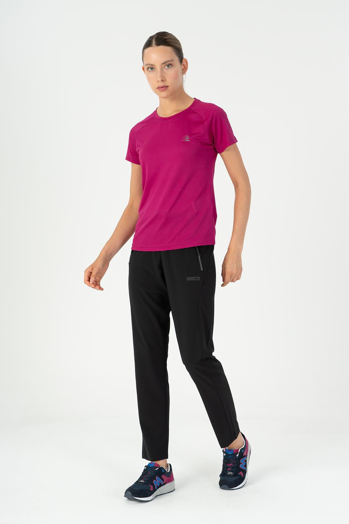 Maraton Active SlimFit Kadın Bisiklet Yaka  Reglan Kol RUN  T-shirt 23236