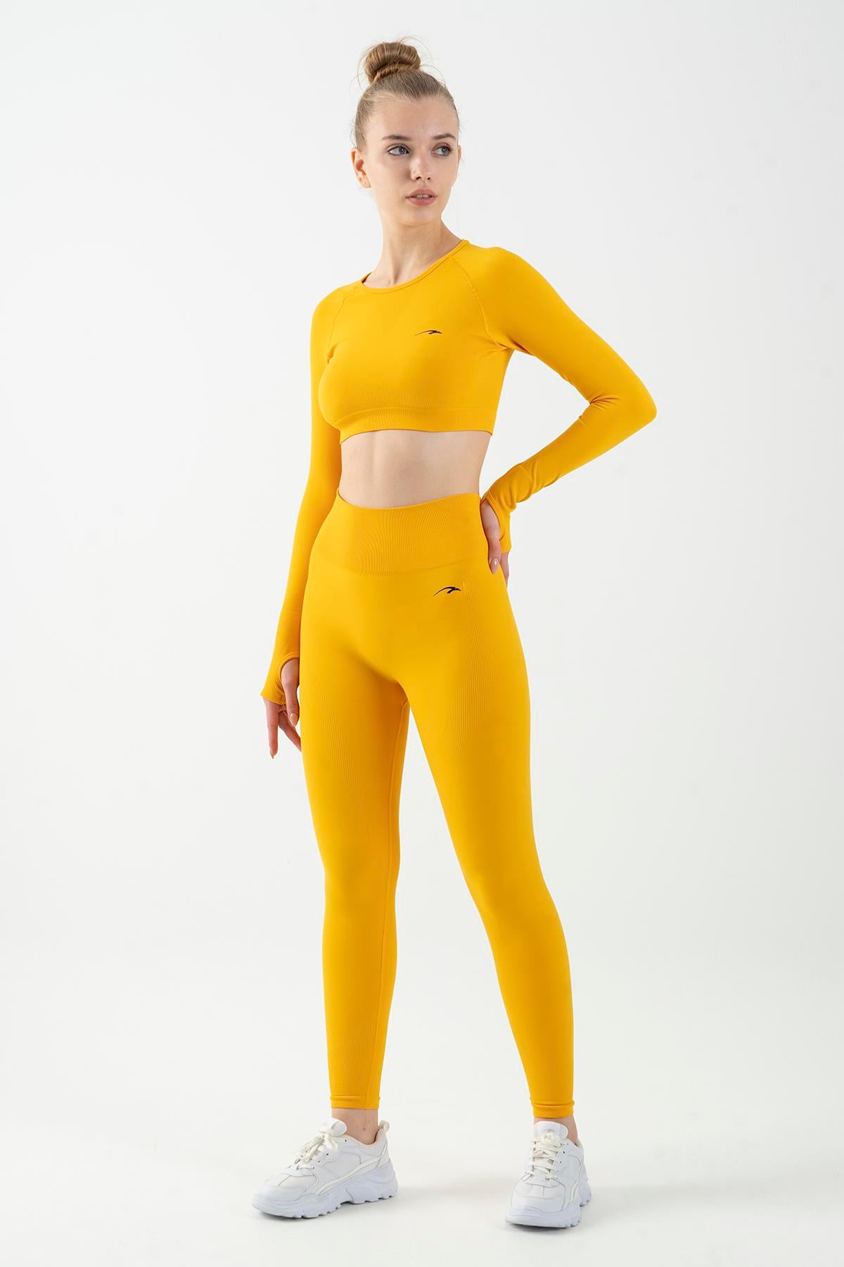Maraton Active SlimFit Kadın Bisiklet Yaka  Uzun Kol Training Crop Top 816005