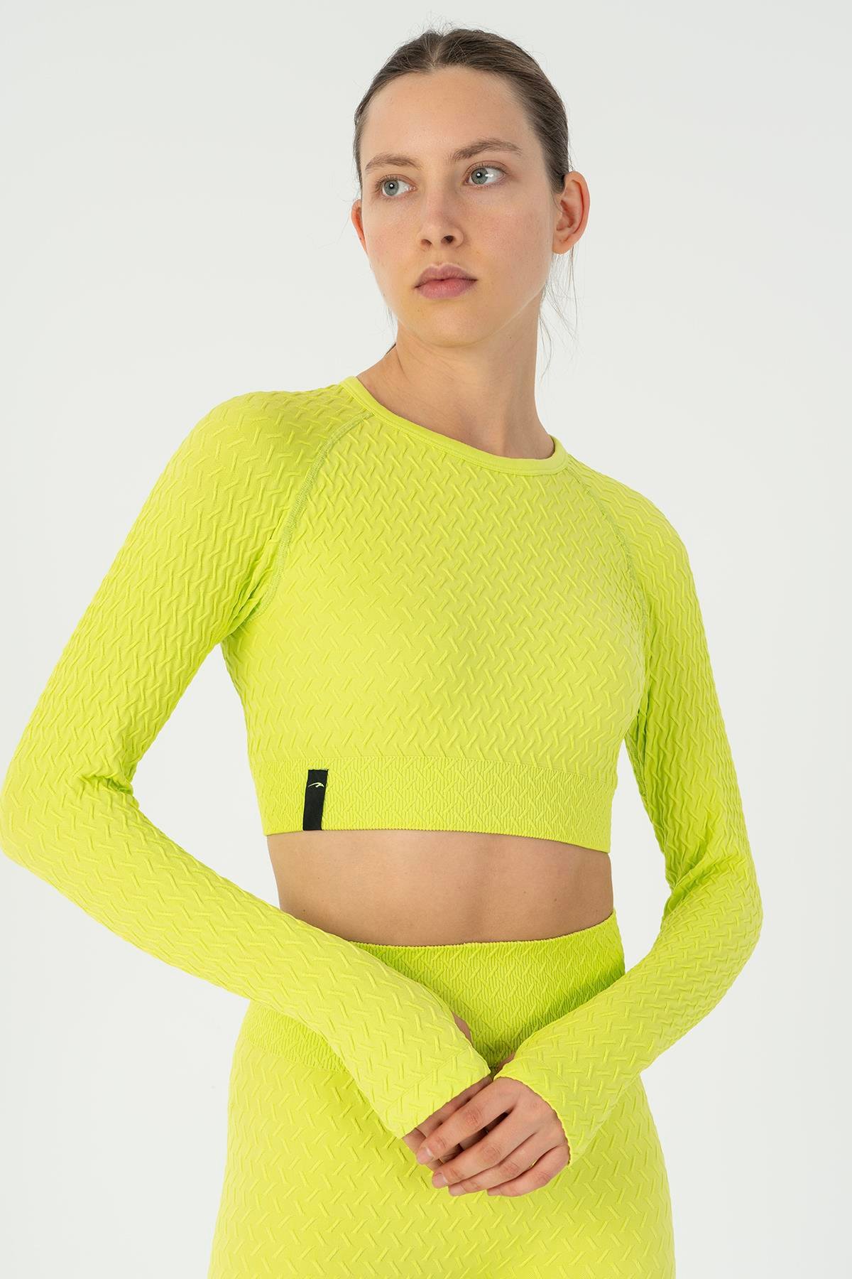 Maraton Active SlimFit Kadın Bisiklet Yaka  Reglan Kol Koşu Neon Yeşil Crop Top 816026